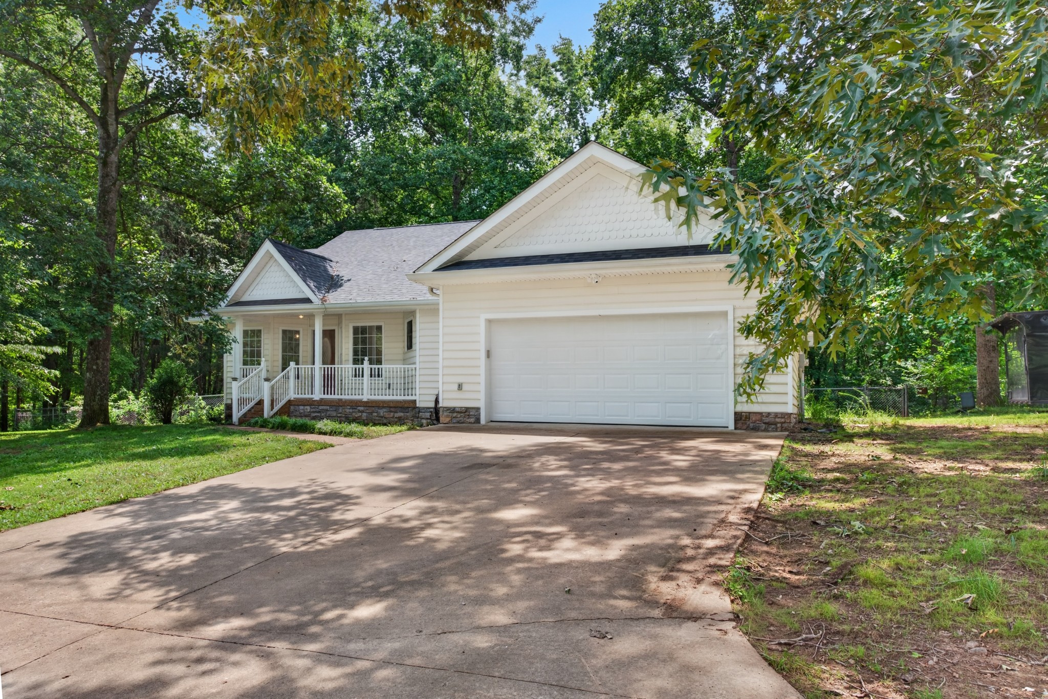3450 Chapmans Cir