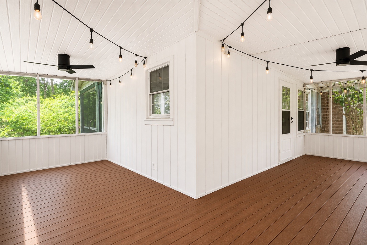 303 N Laurel Cir