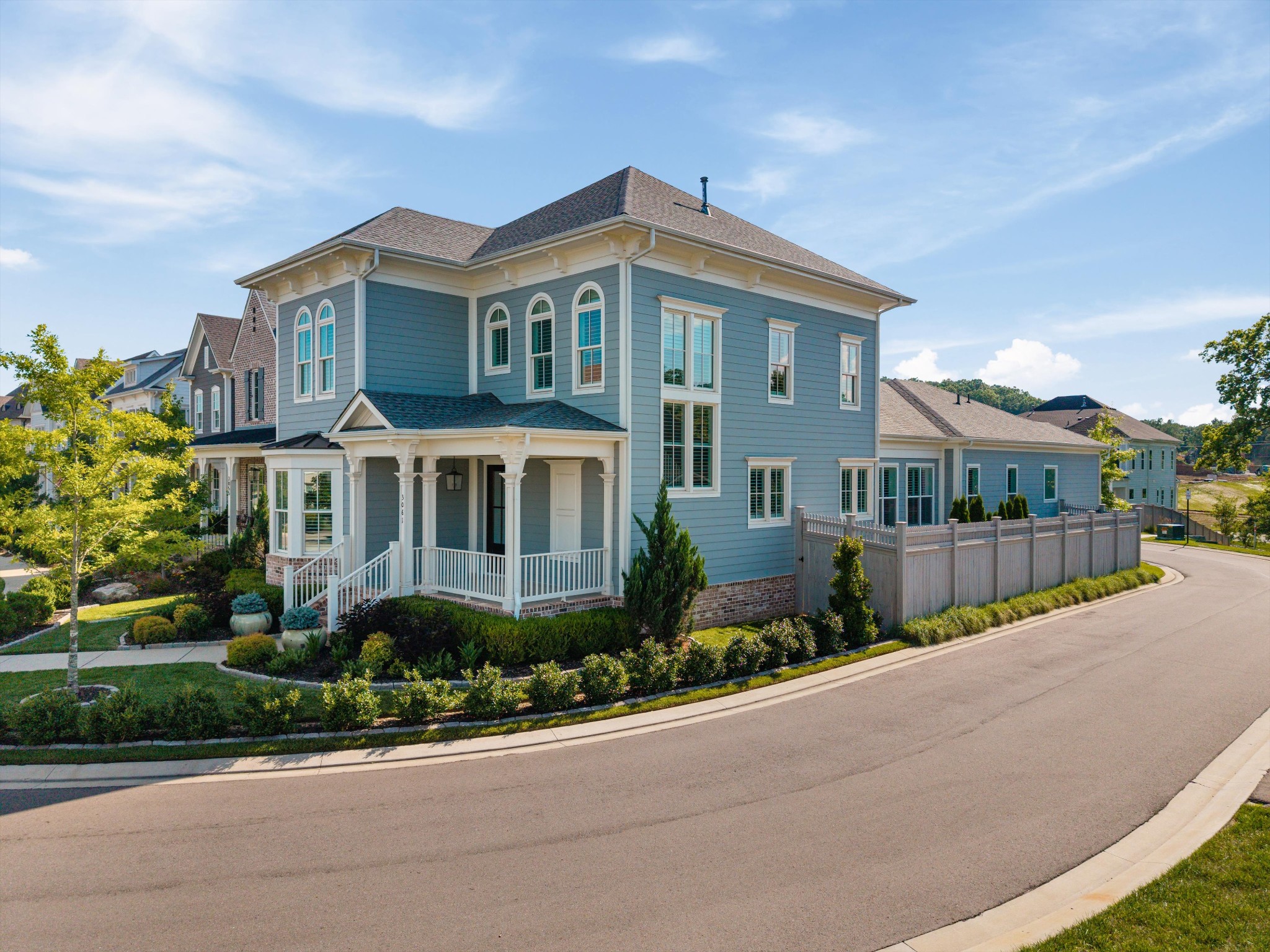 3061 Long Branch Cir