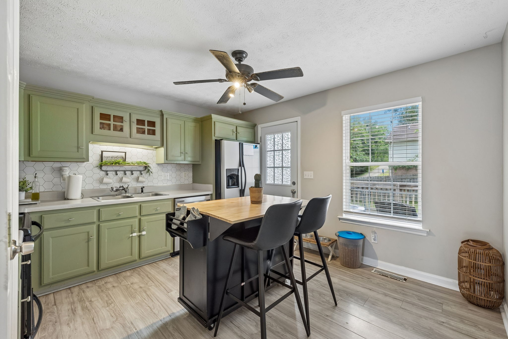 132 Cimmaron Dr