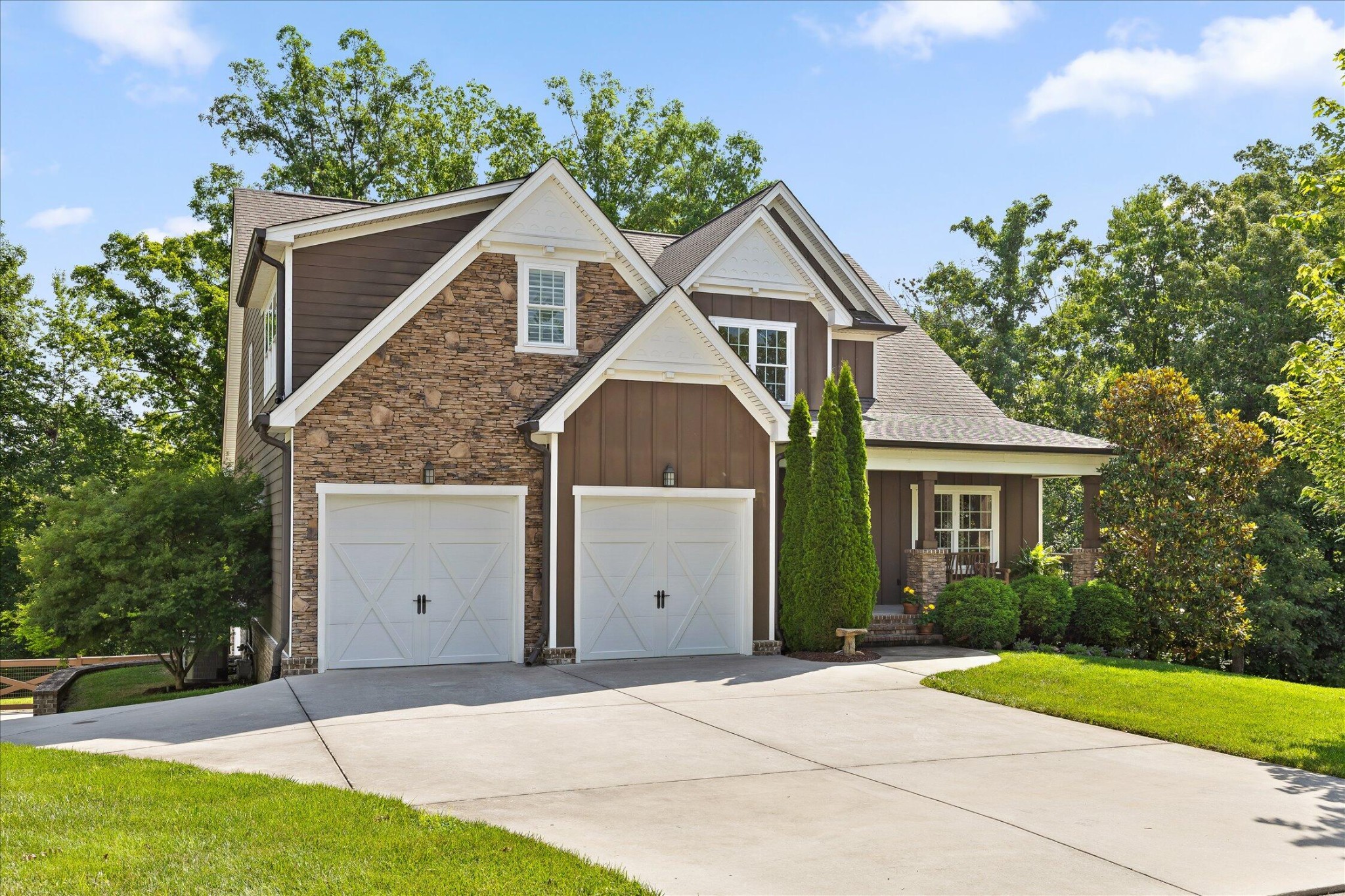 697 Sugar Leaf Lane