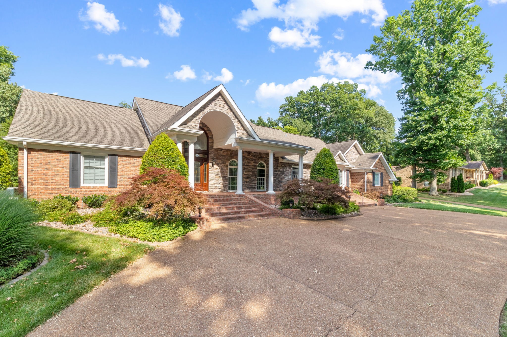 363 Fairway Dr