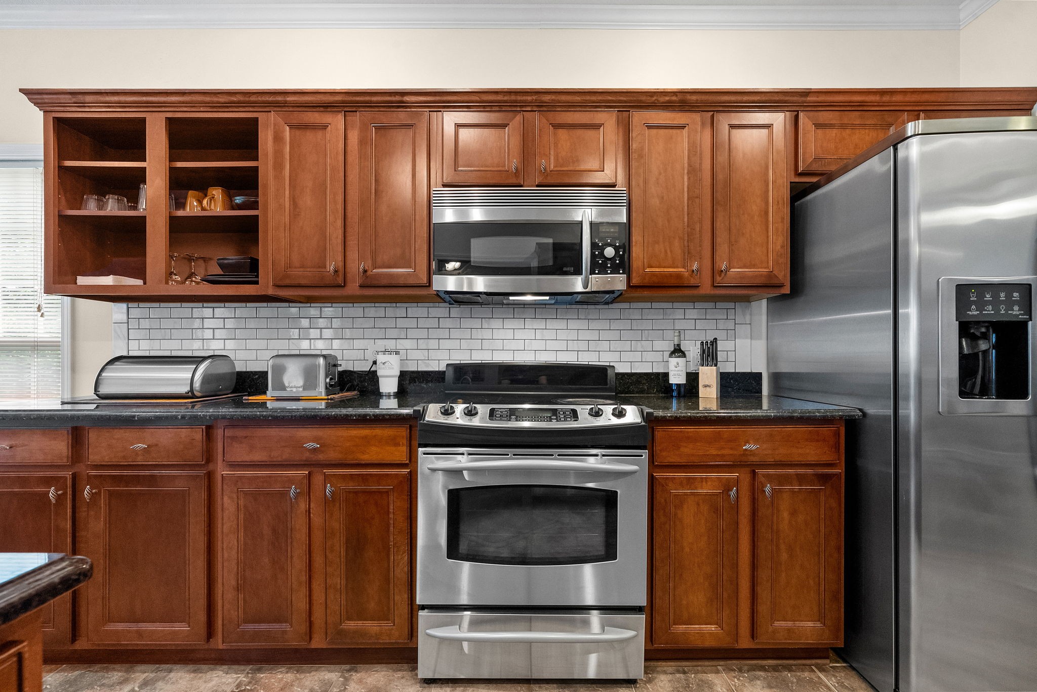 828 Brooke Valley Trce