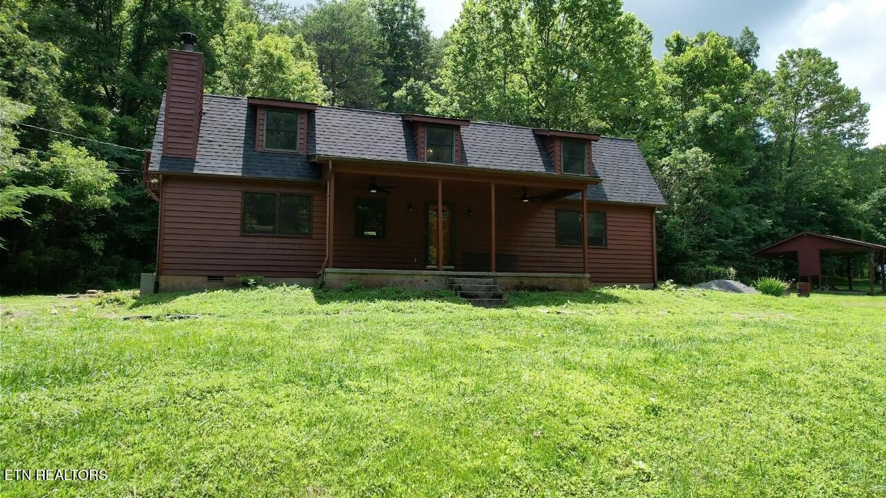 360 Front St