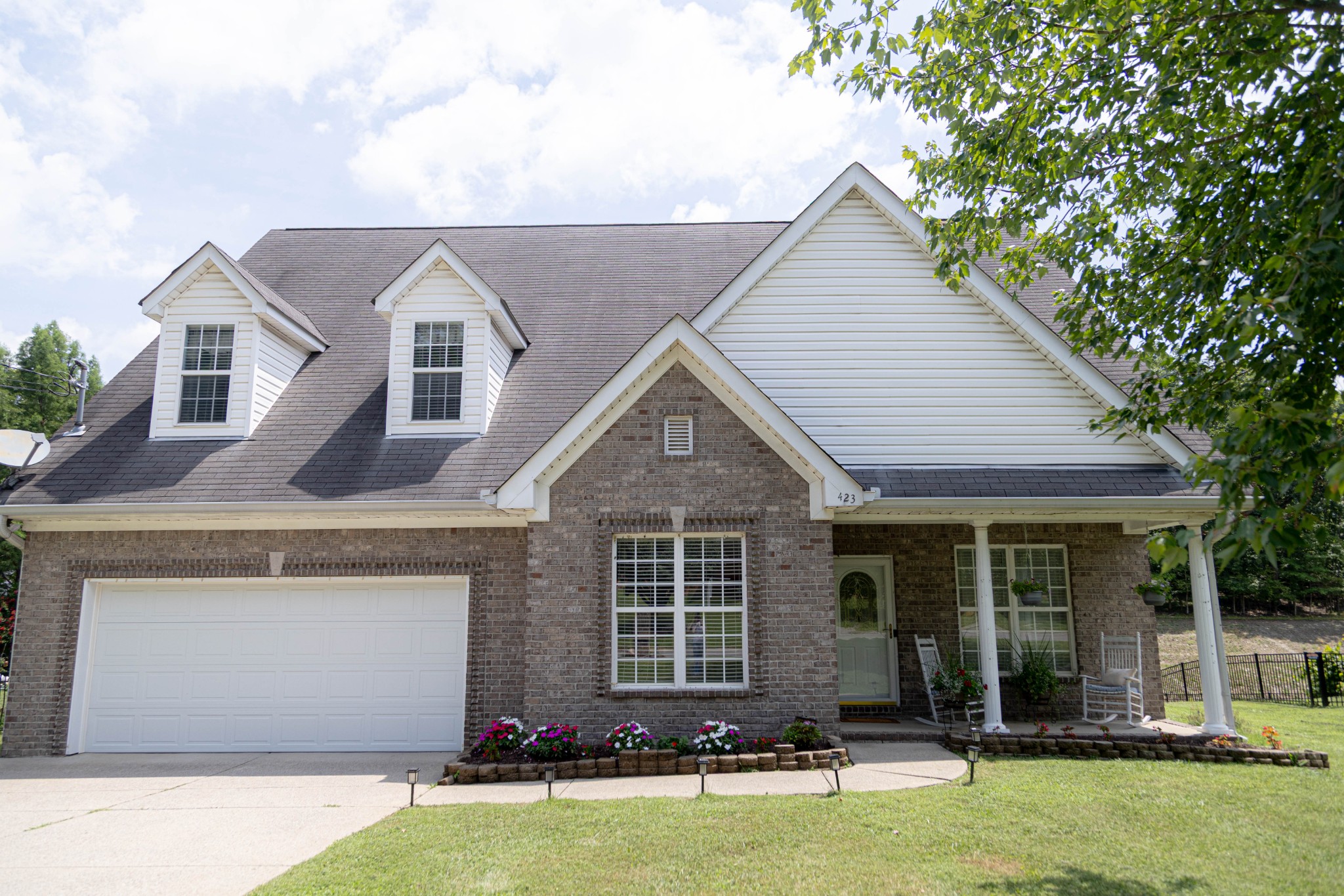 423 Spring Hill Dr