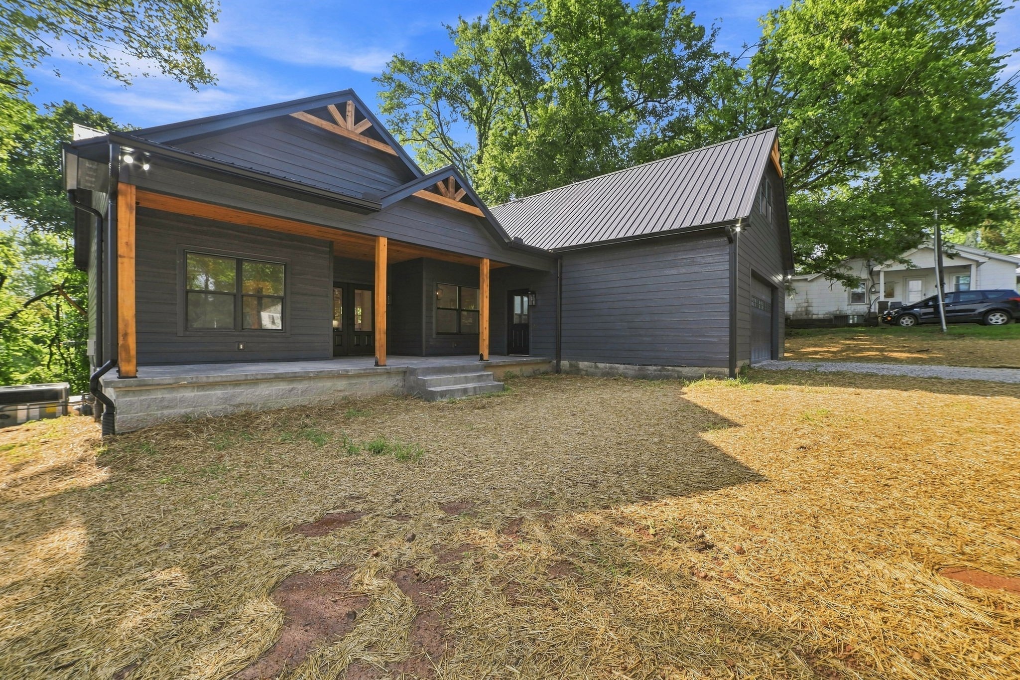 117 Nall Ave