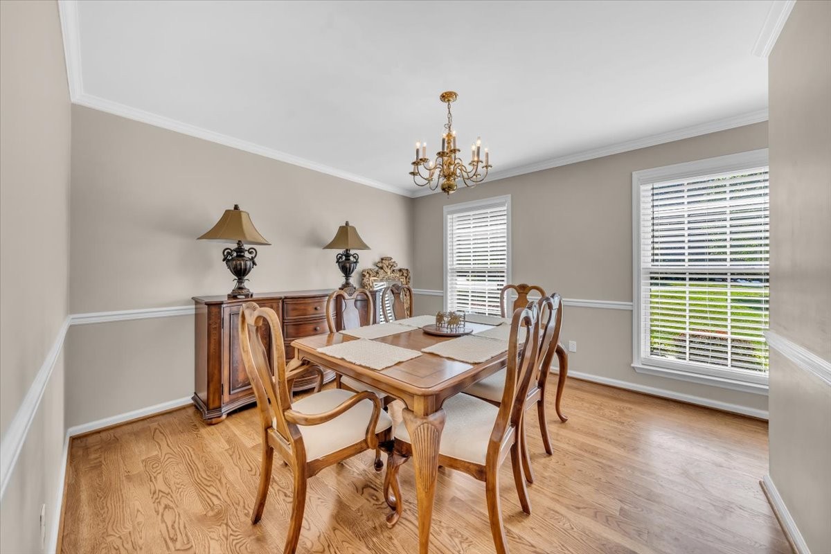 141 W Laurel Ave