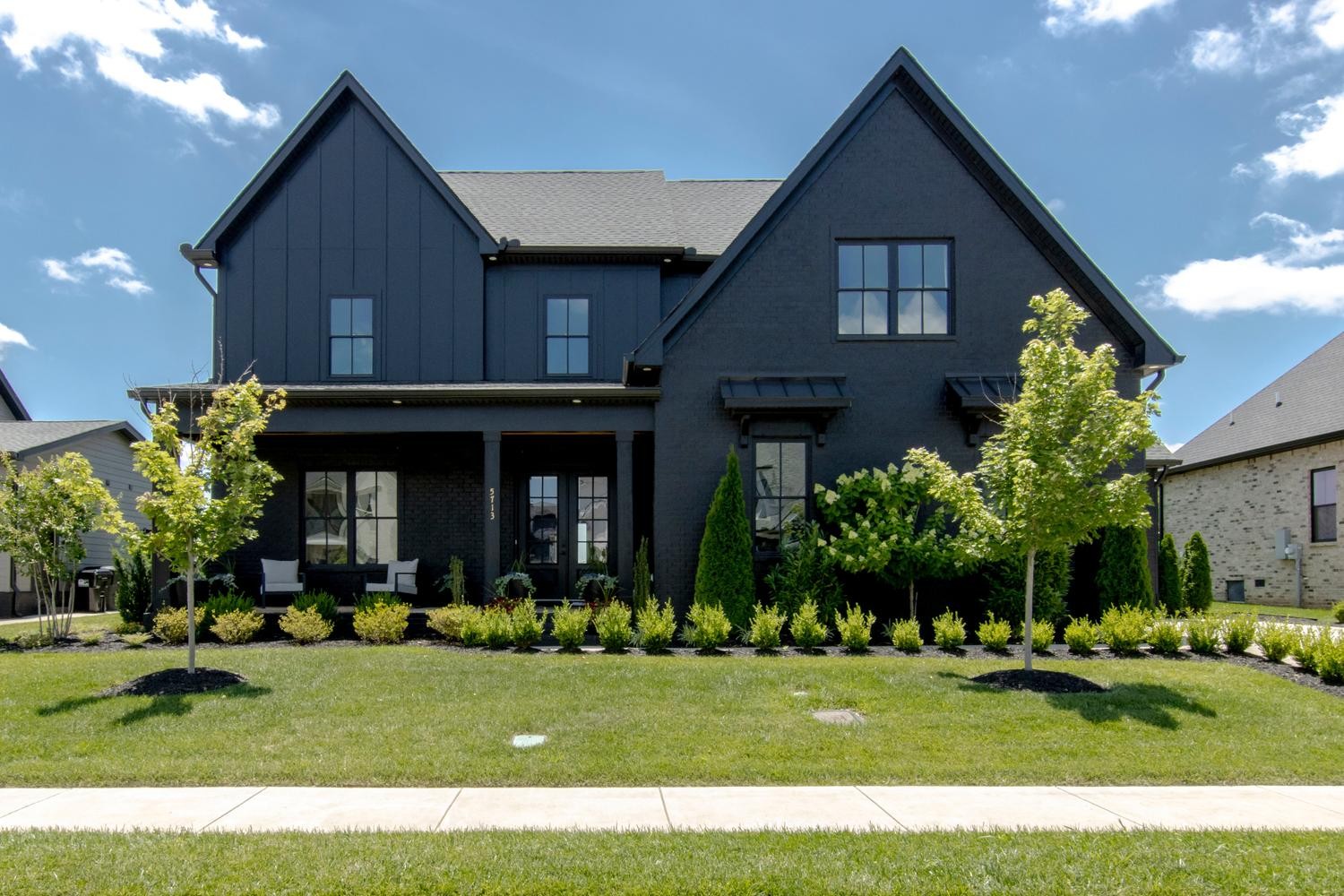 5713 Eaglemont Dr