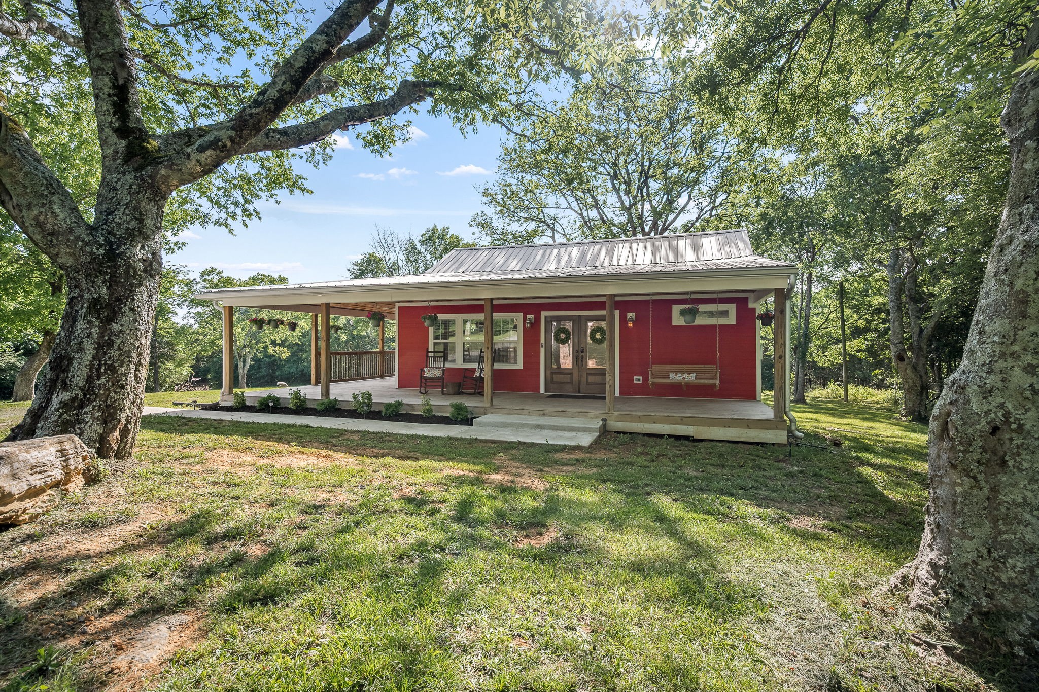 10257 Barlow Ln