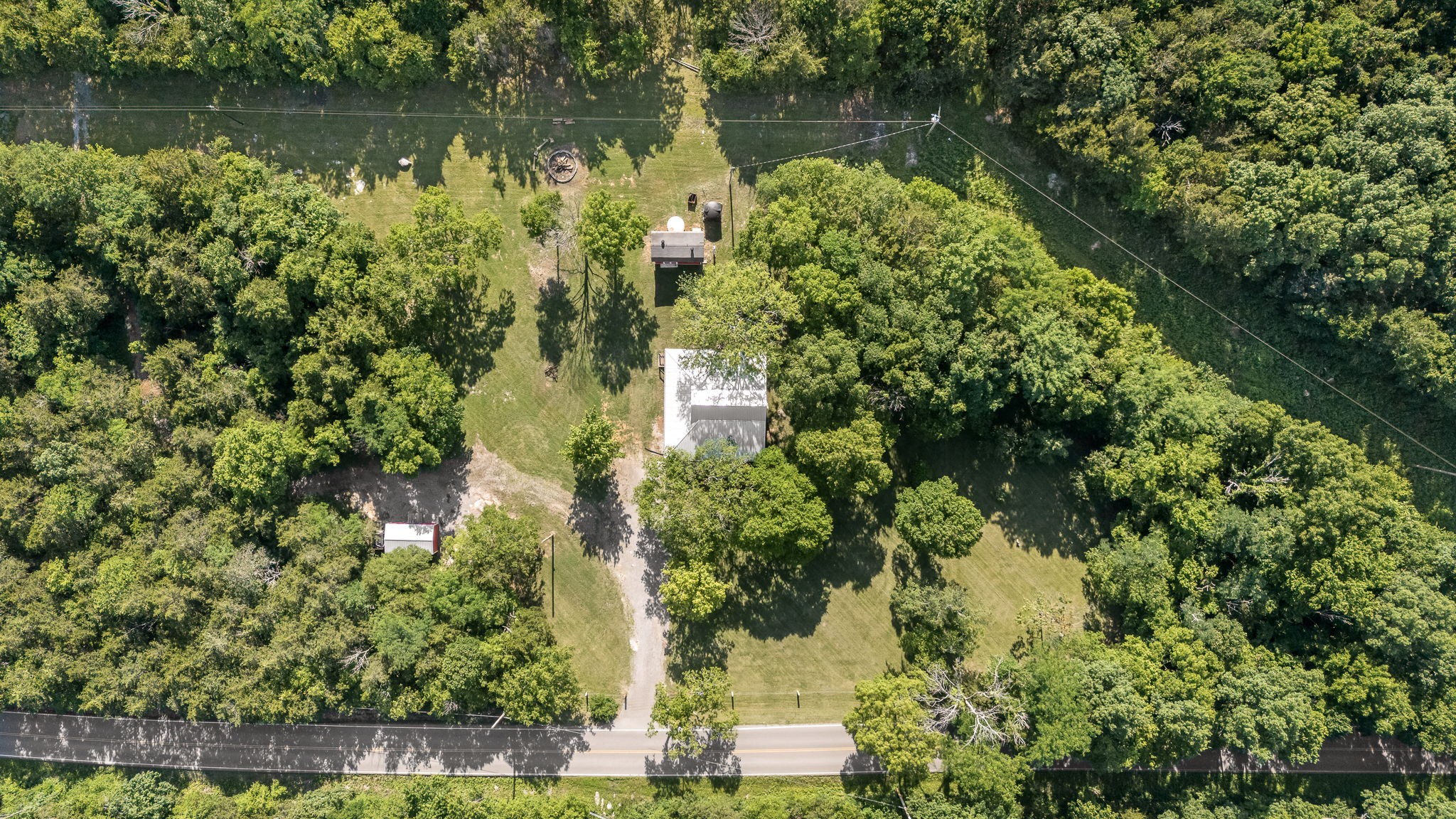 10257 Barlow Ln