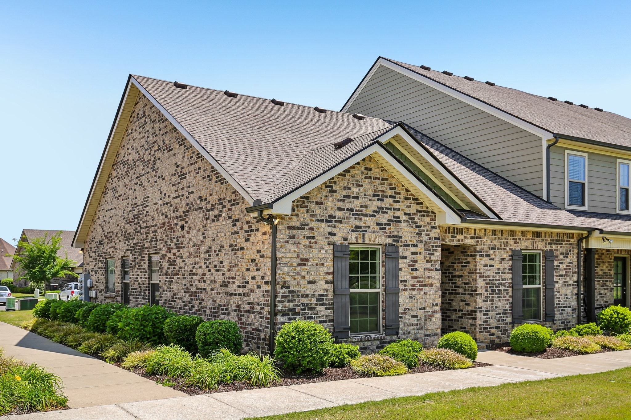 5624 Maples Retreat Dr