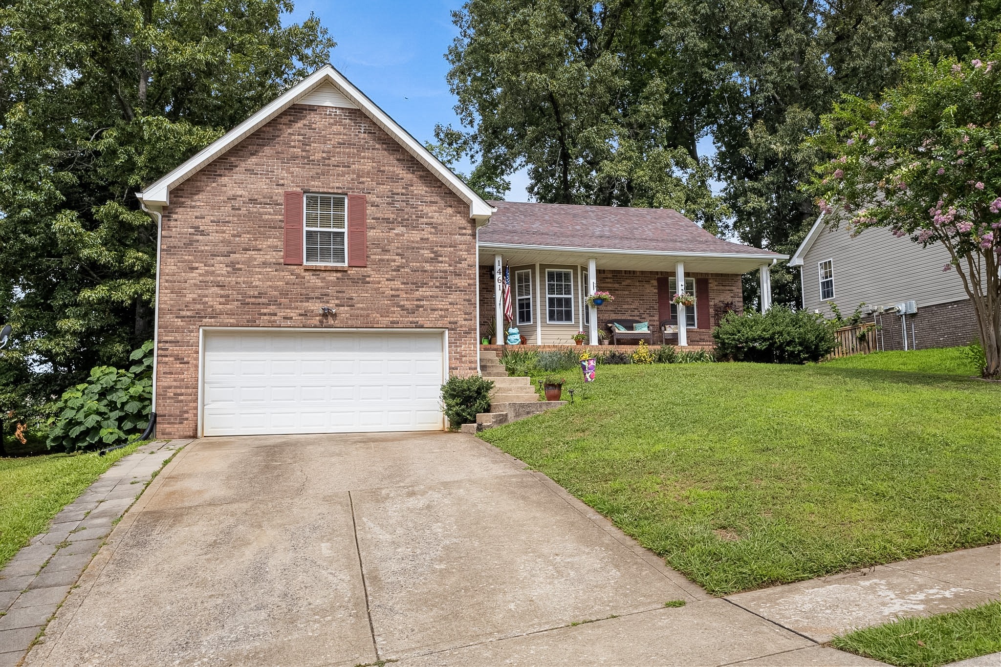 1461 Cedar Springs Cir