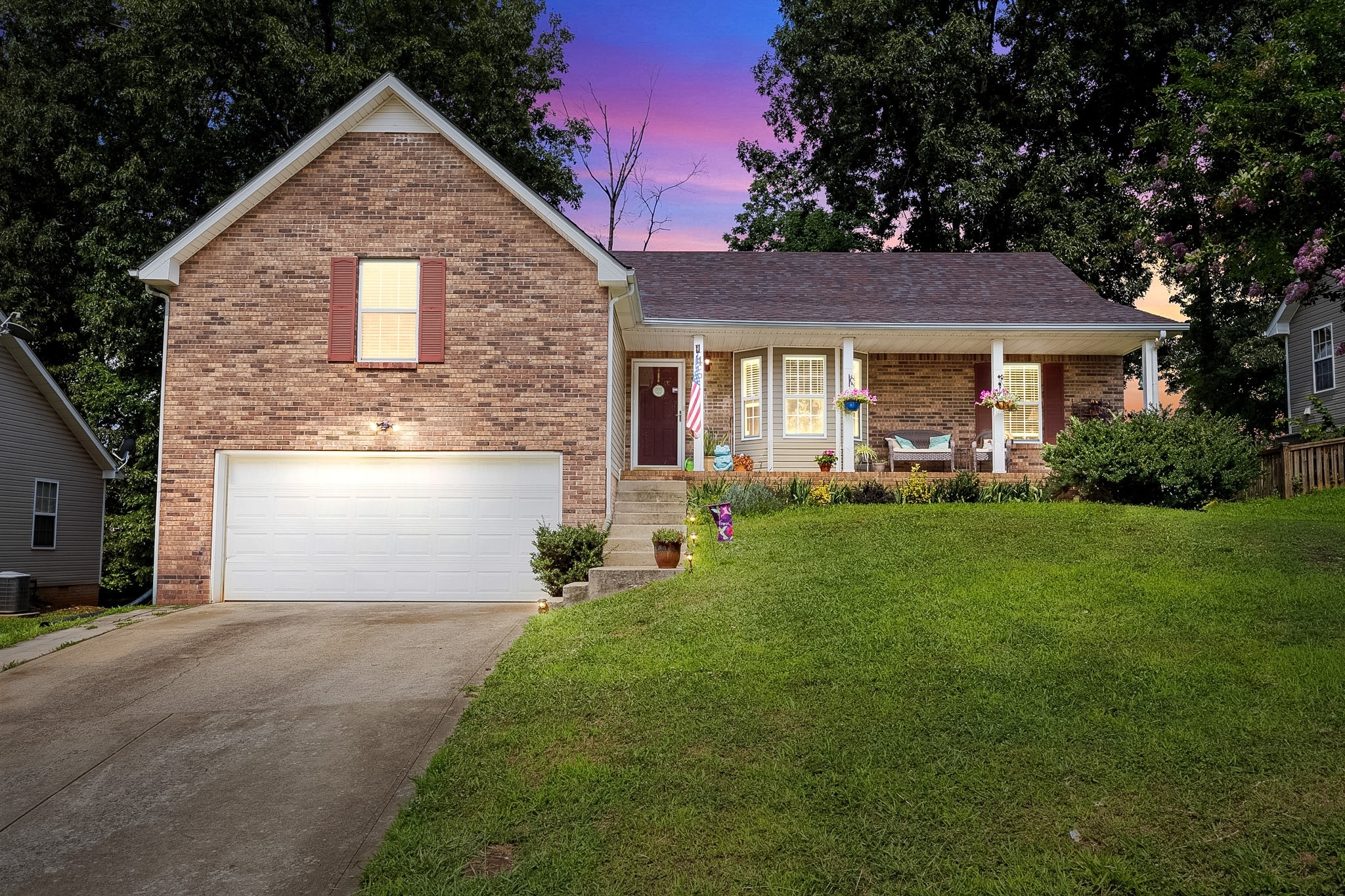 1461 Cedar Springs Cir
