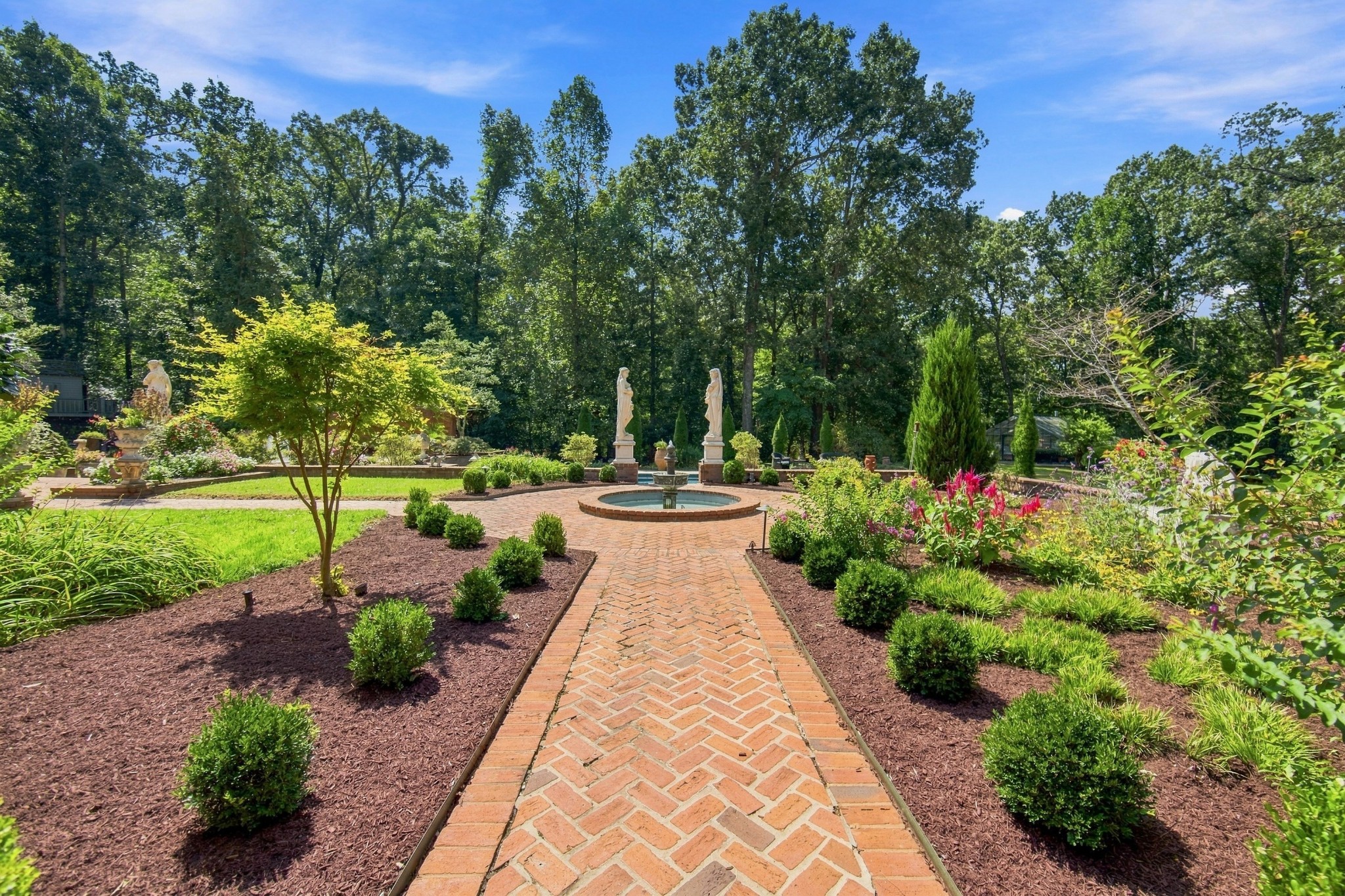 18 Windwood Drive