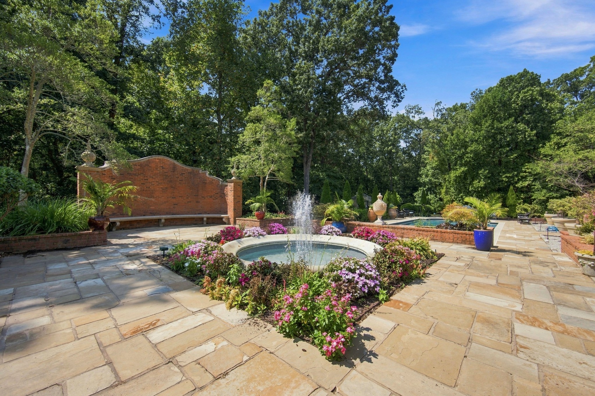 18 Windwood Drive