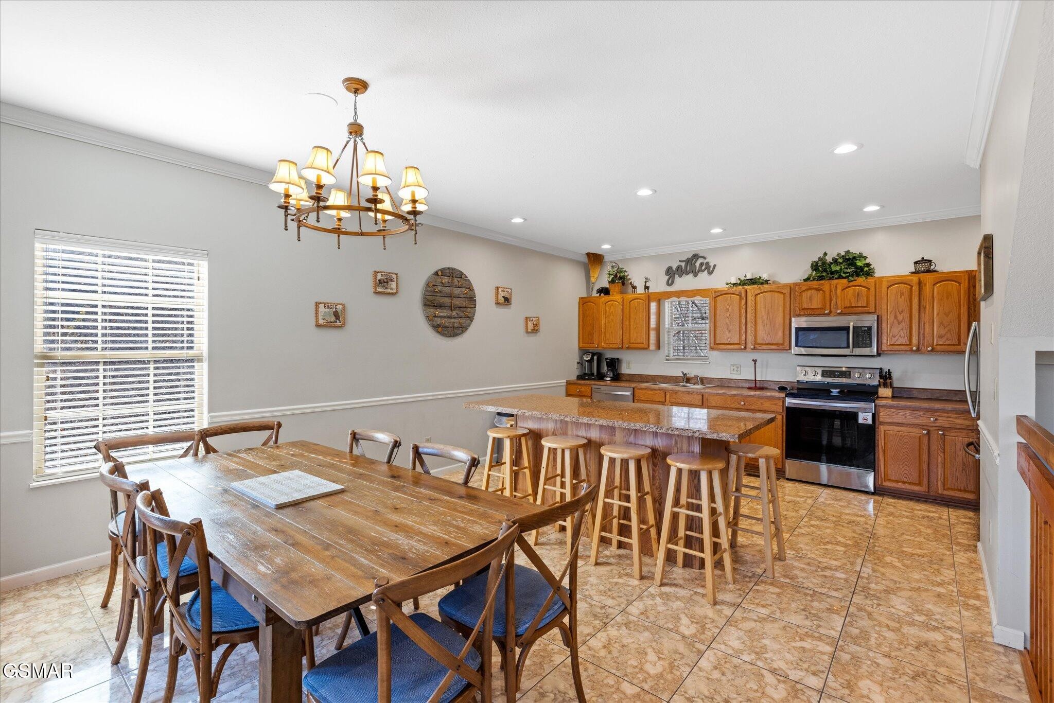 909 Black Wolf Way