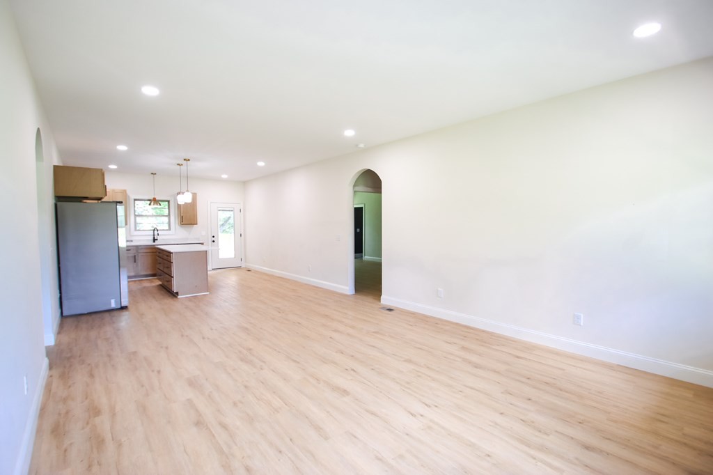 401 Crossvine Rd