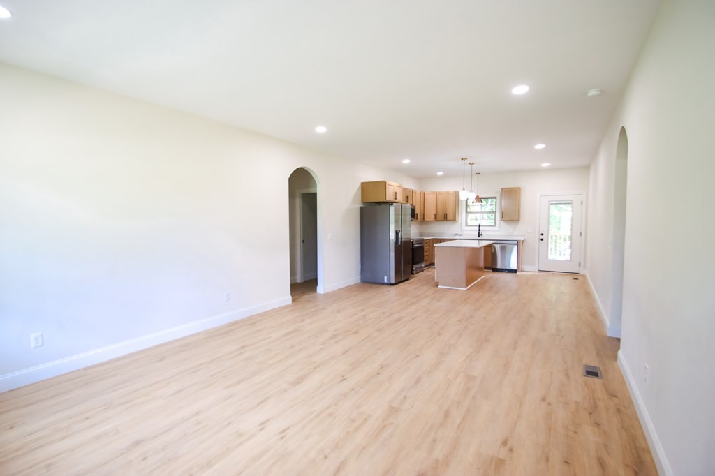 401 Crossvine Rd