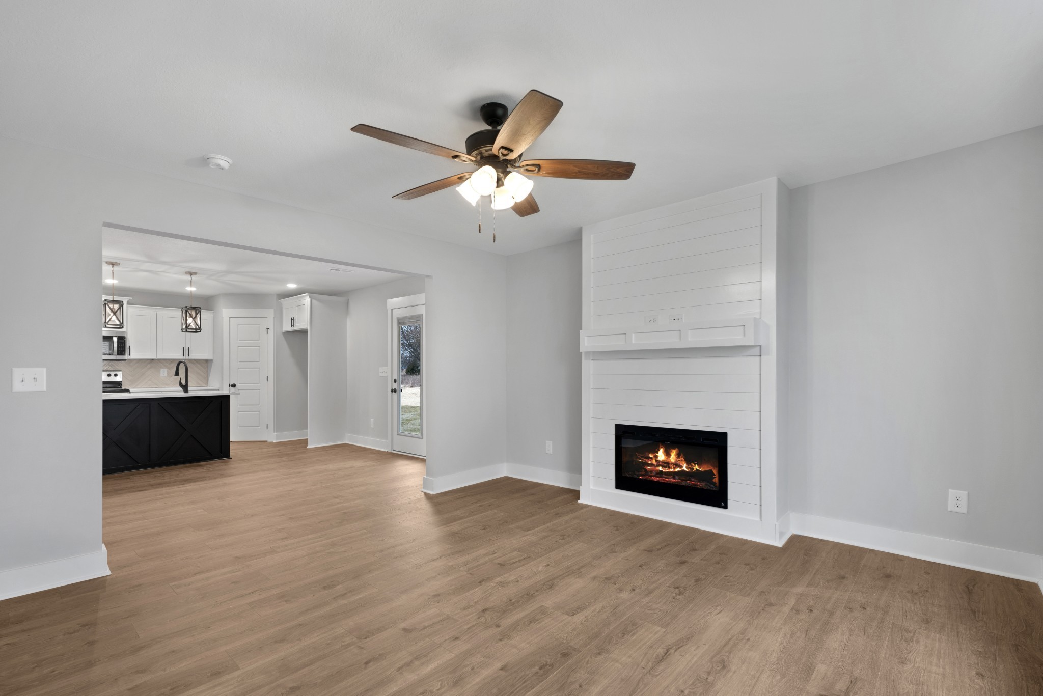 69 Fox Dr