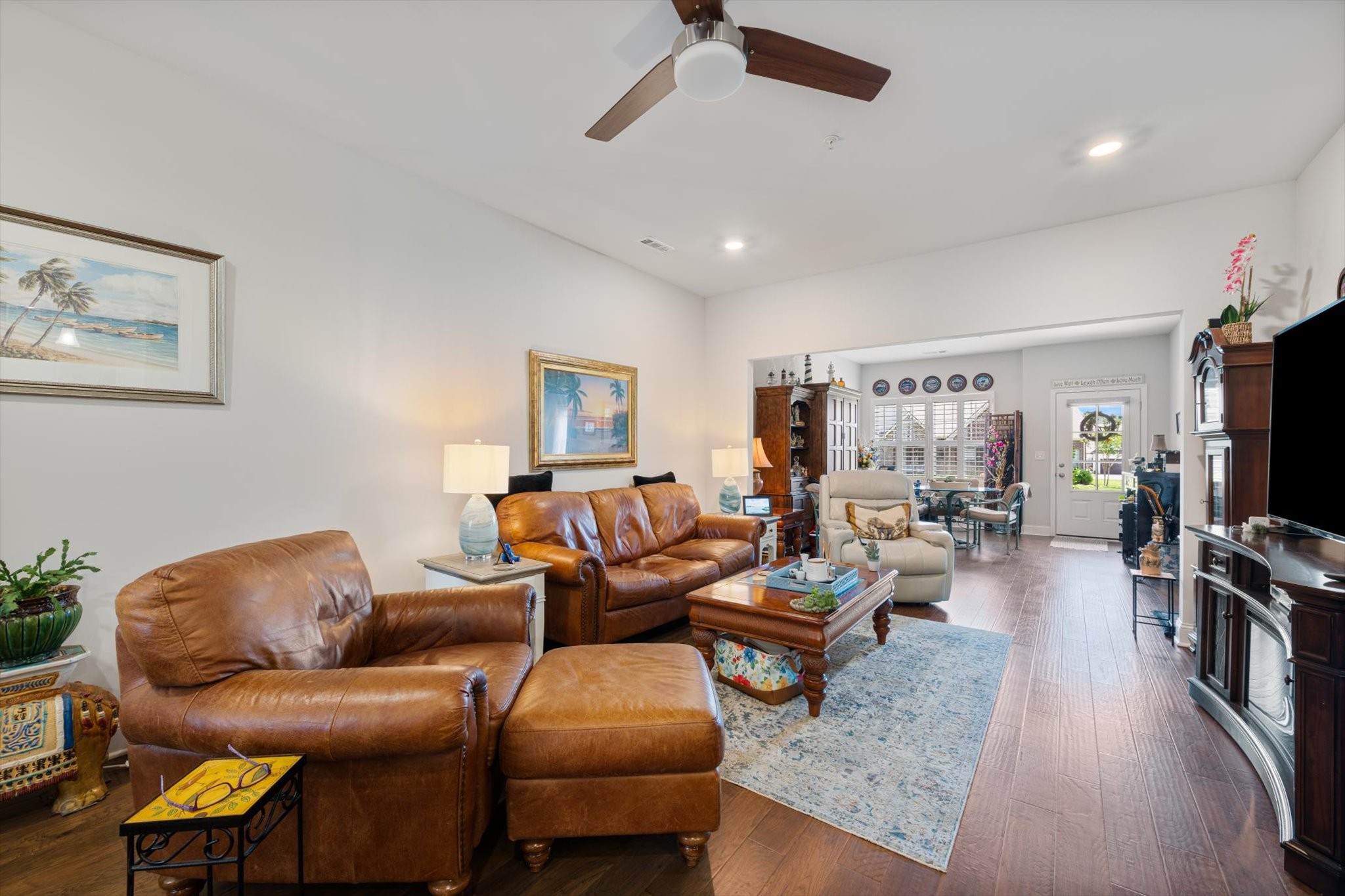 319 Buckner Cir