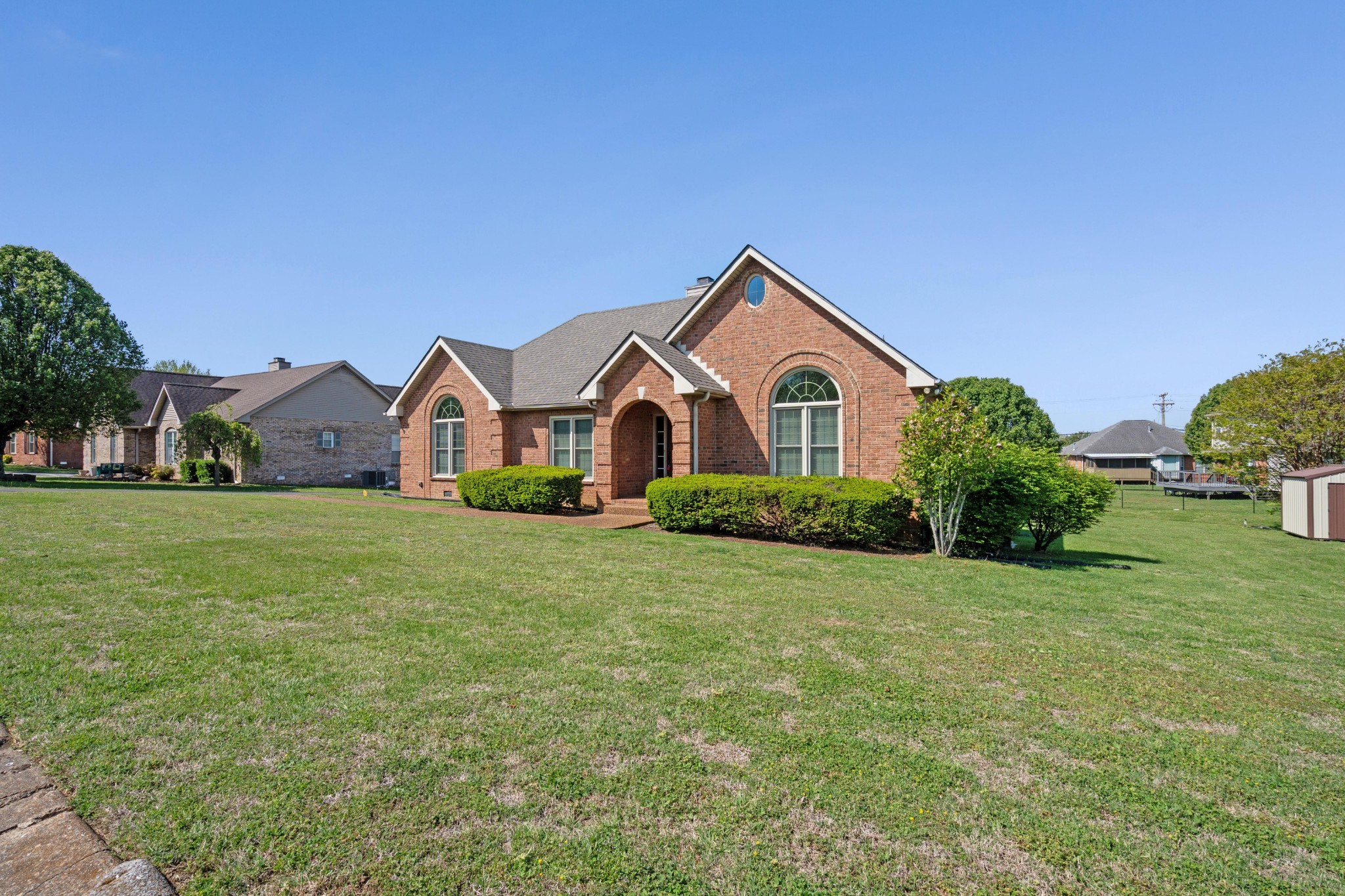 1118 Jessica Dr