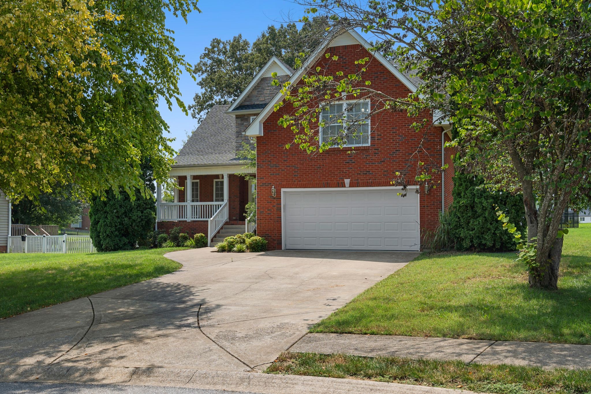 205 Cullom Way