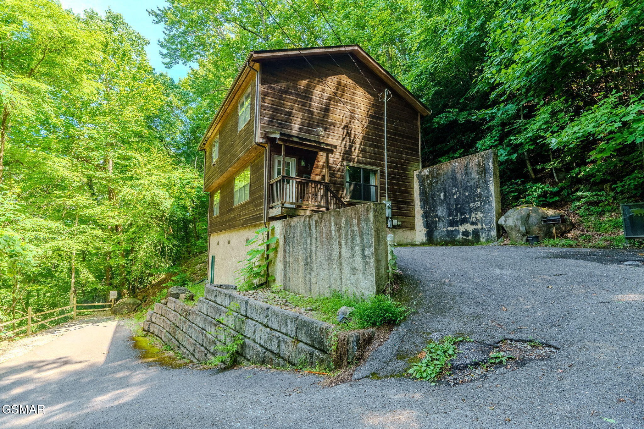 933 Ski Mountain Road