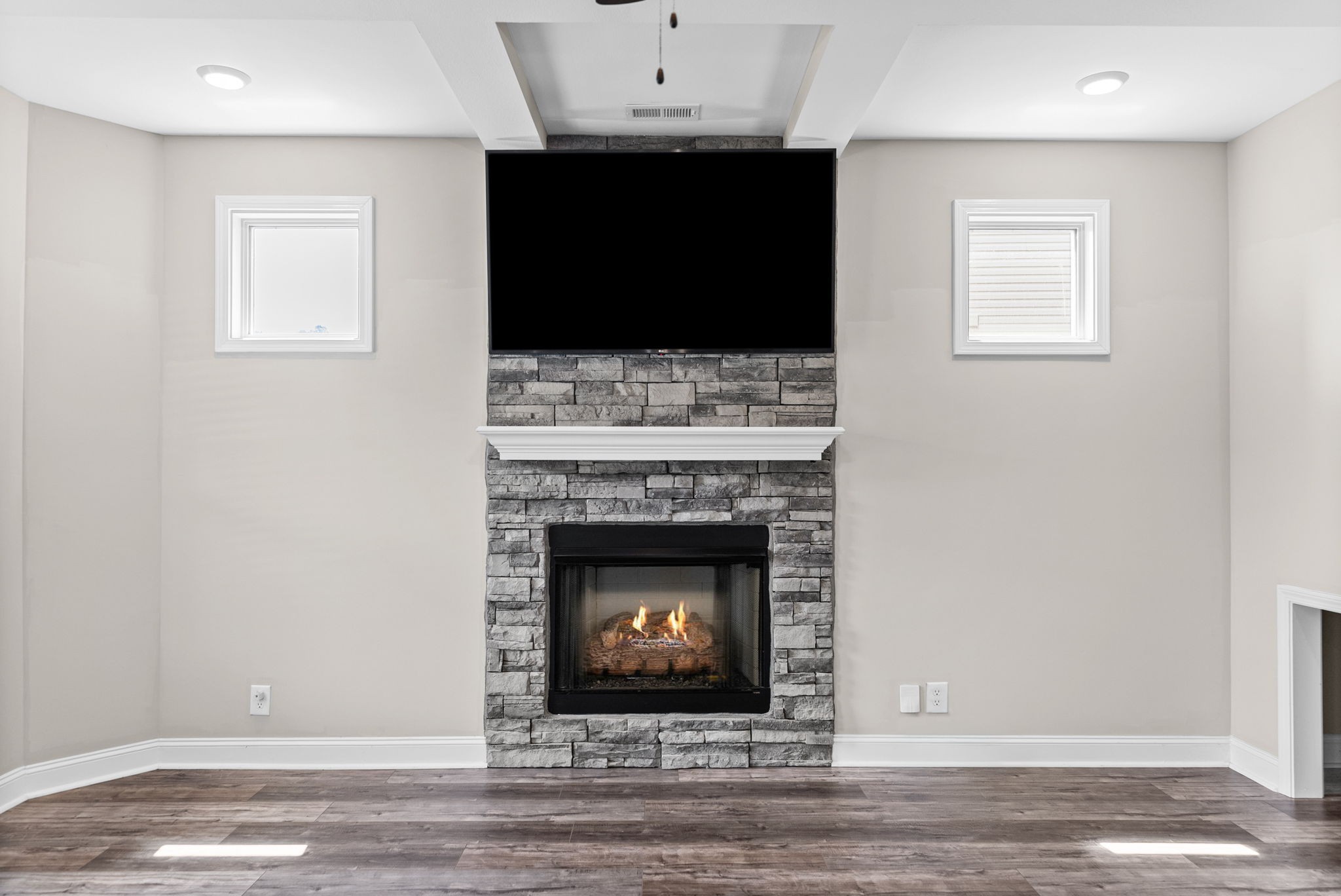 105 Lucerne Ln