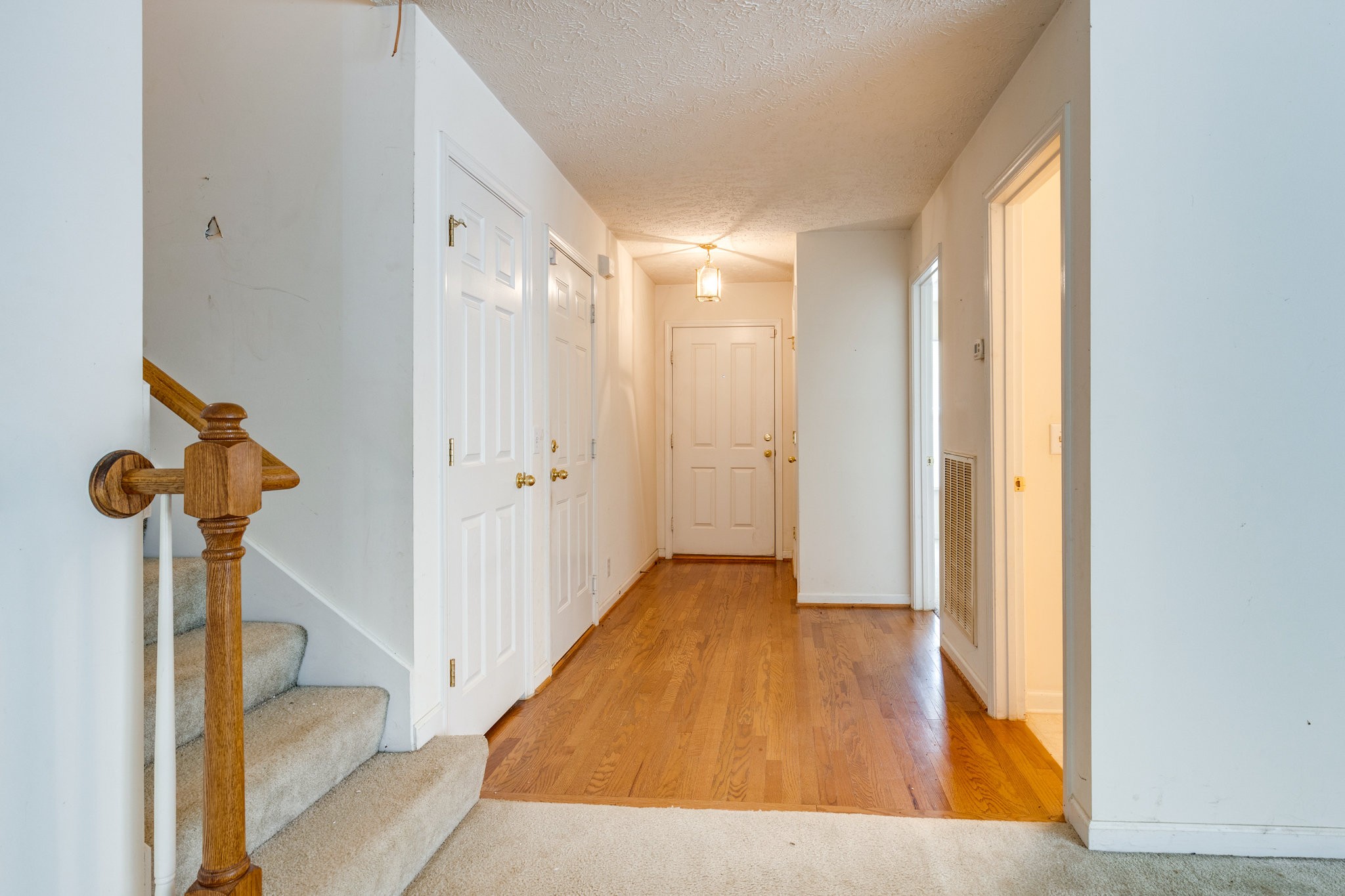 241 Maxwell Pl