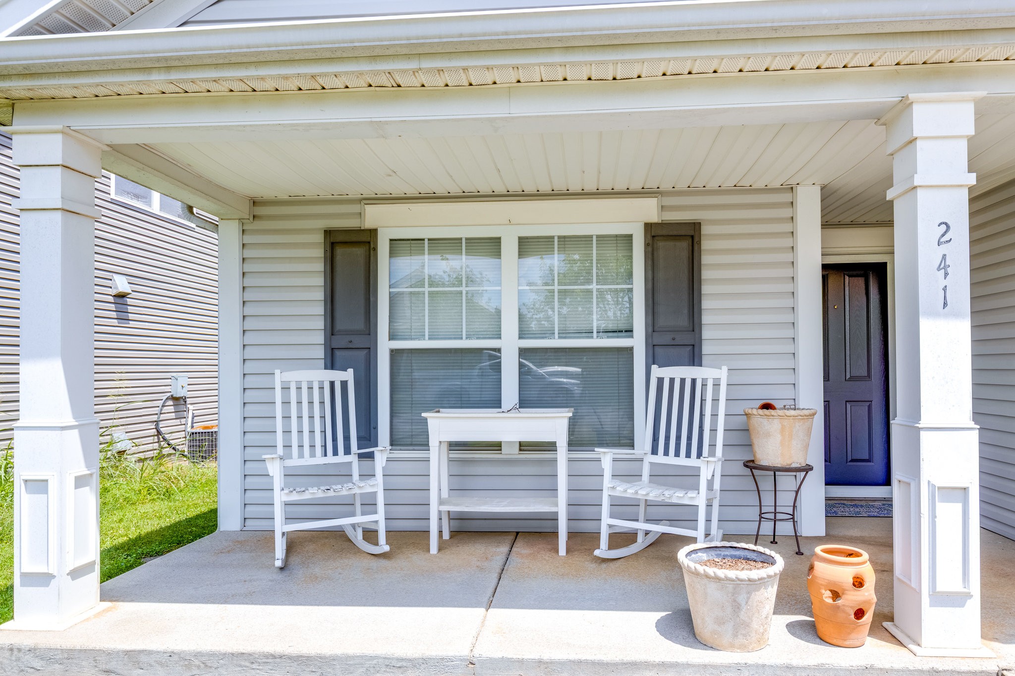 241 Maxwell Pl