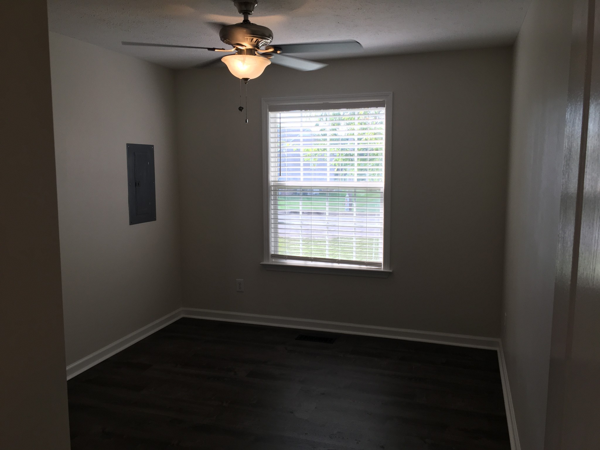 2012 Stafford Dr