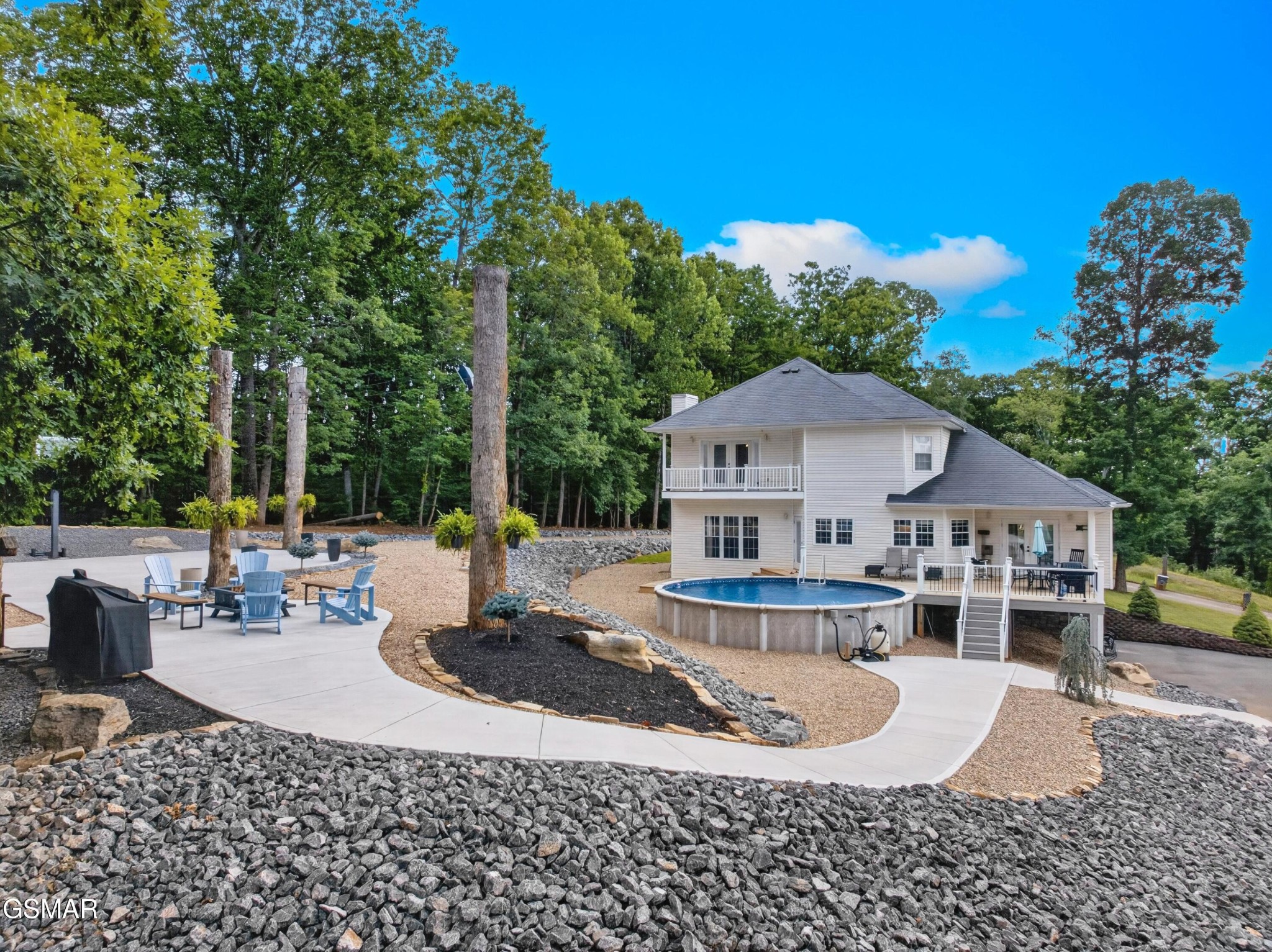 917 Crickett Drive