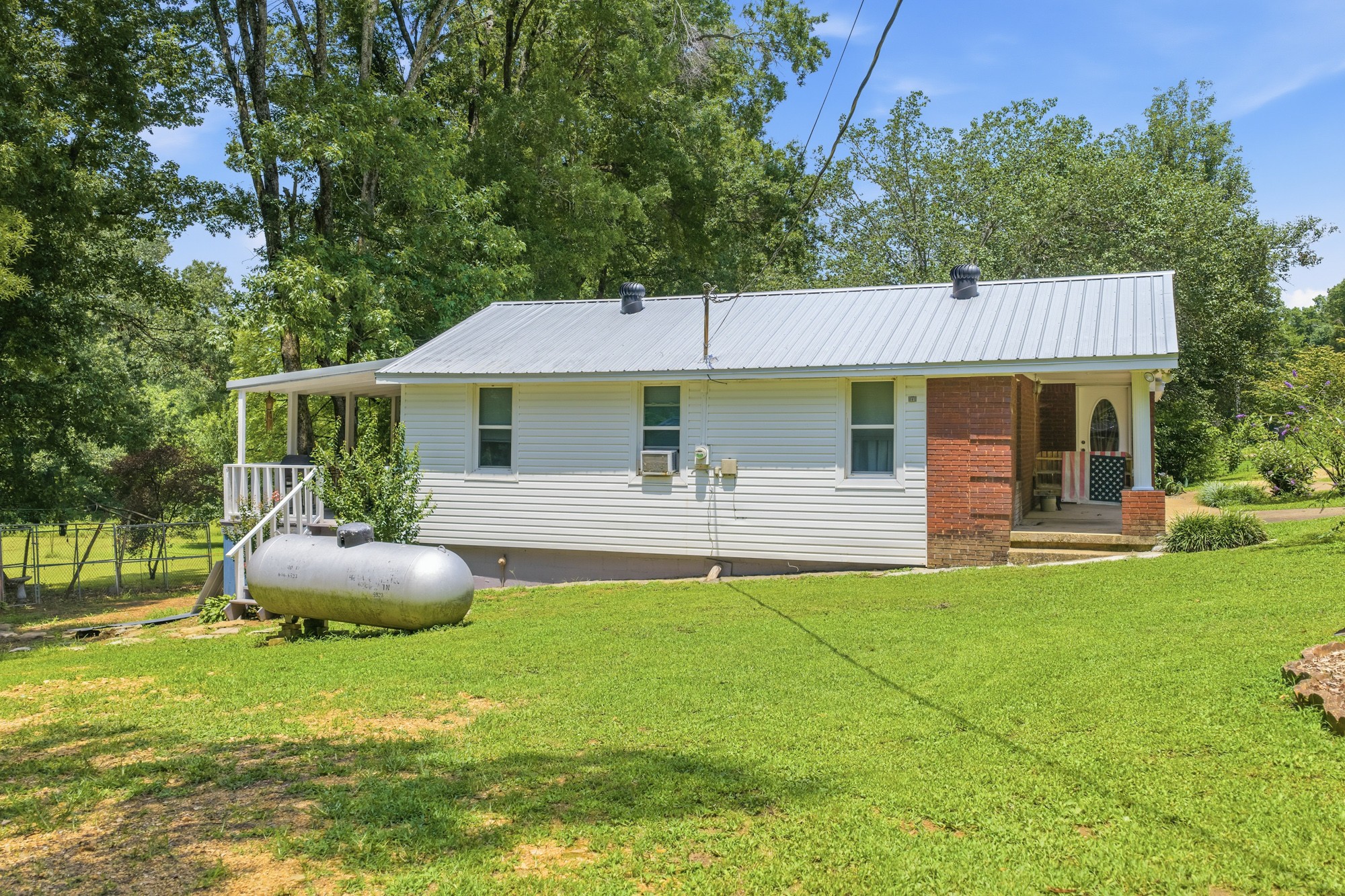 8120 Mount Carmel Rd