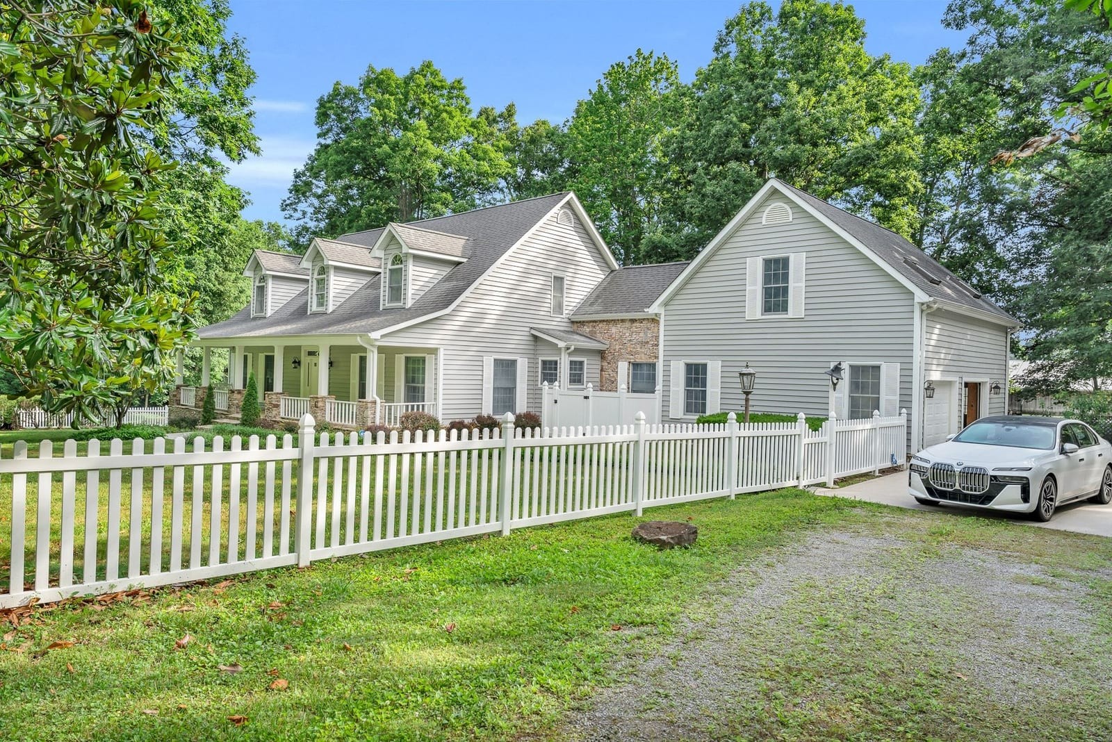 2570 Martha Washington Rd
