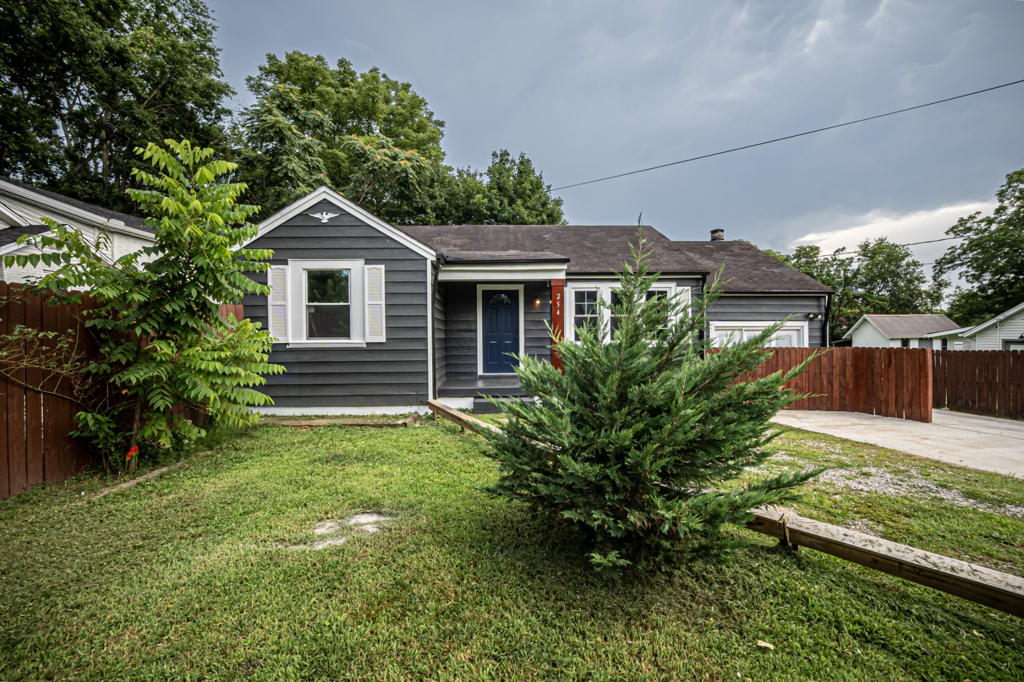 254 DuPont Ave