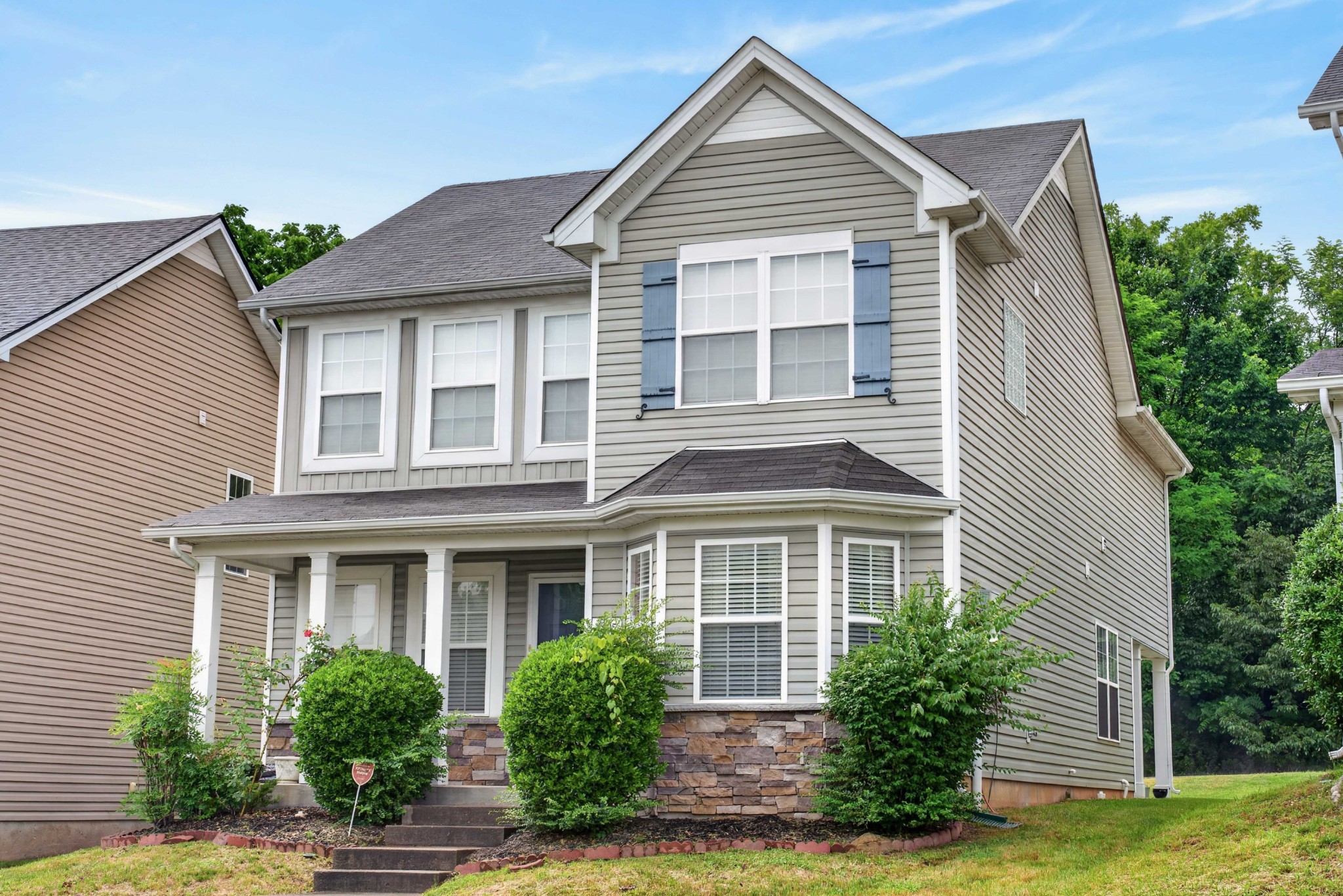 1425 Sprucedale Dr
