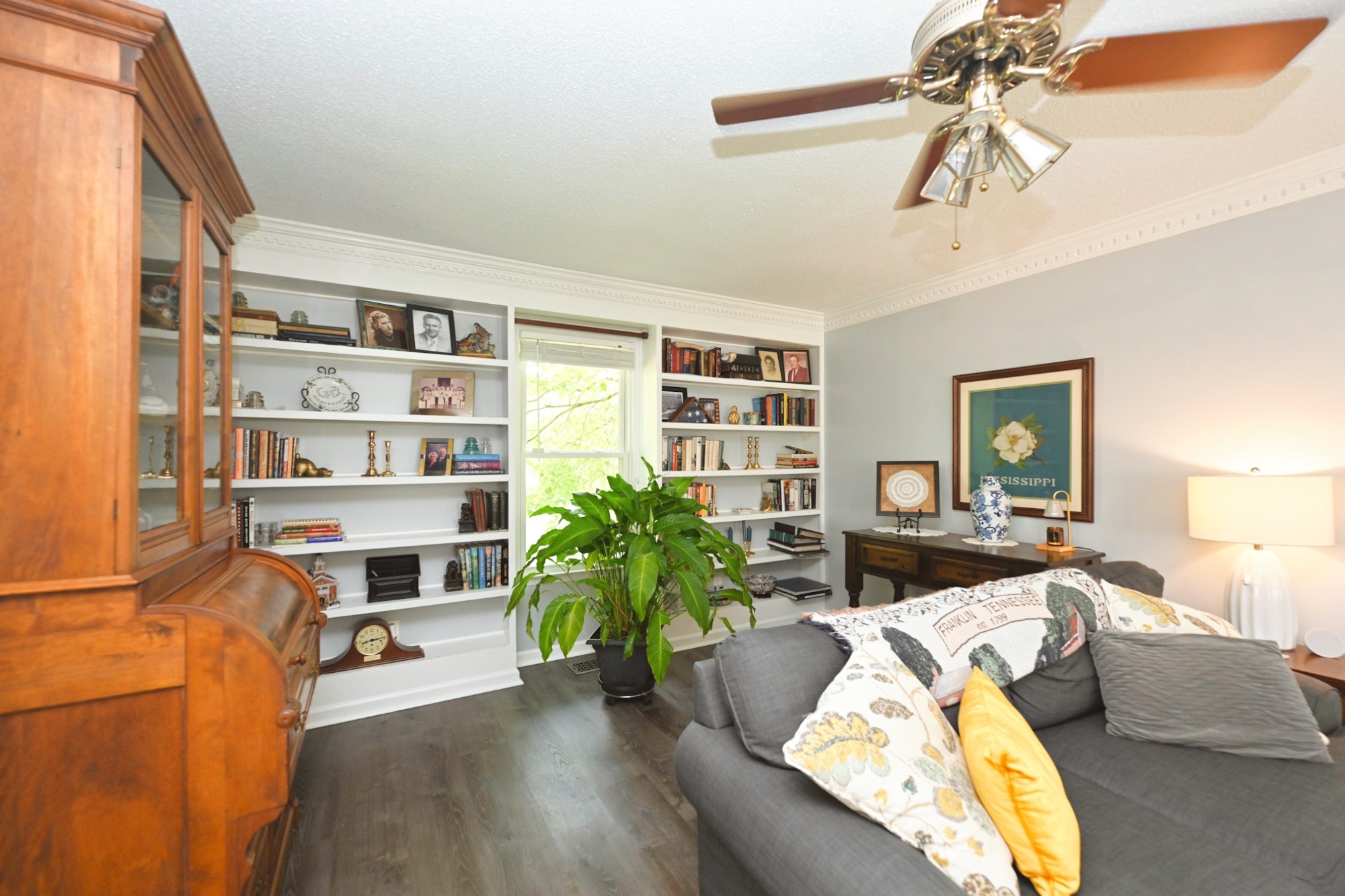533 Hopewood Ct