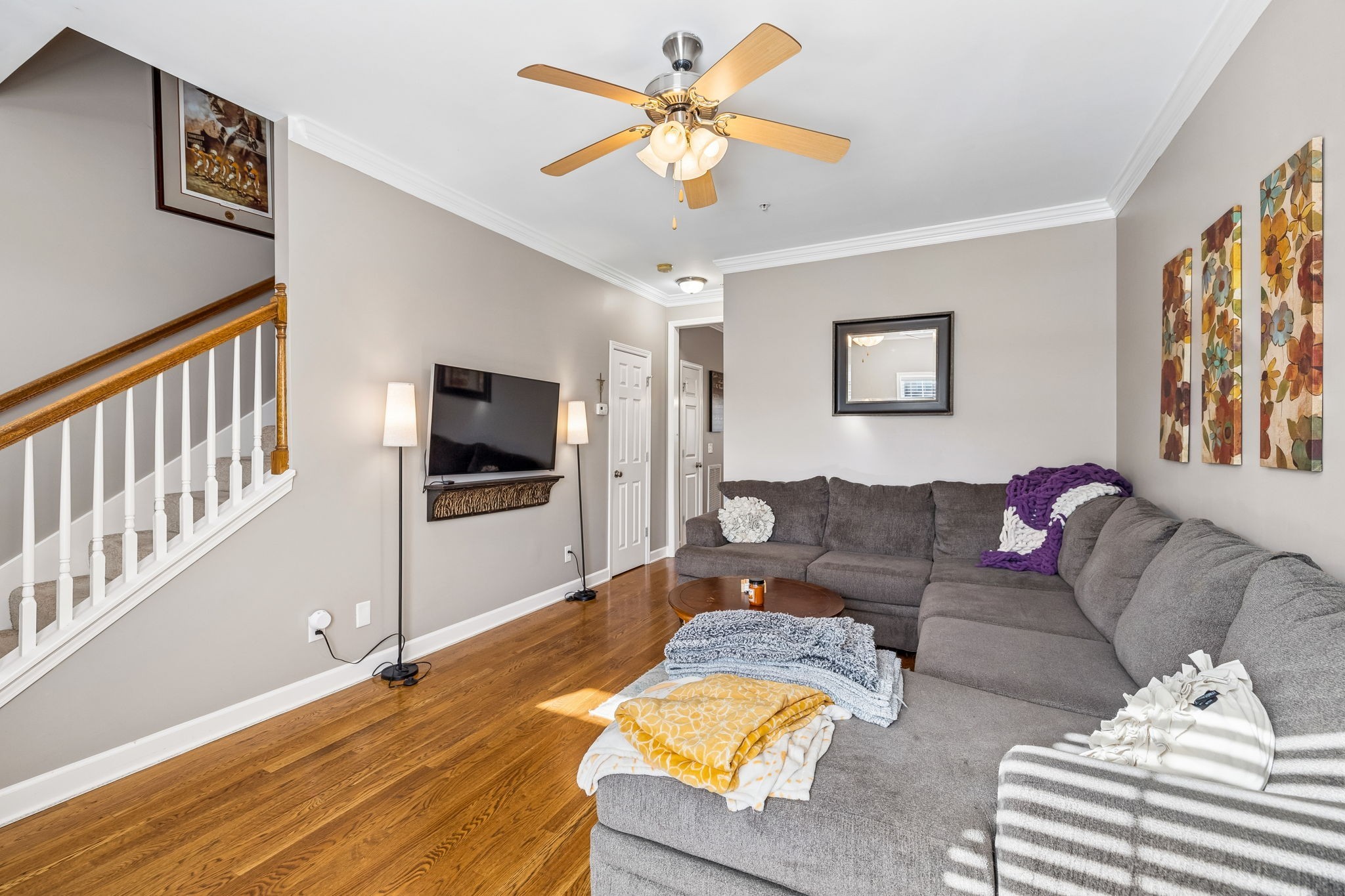 3027 Newport Valley Cir