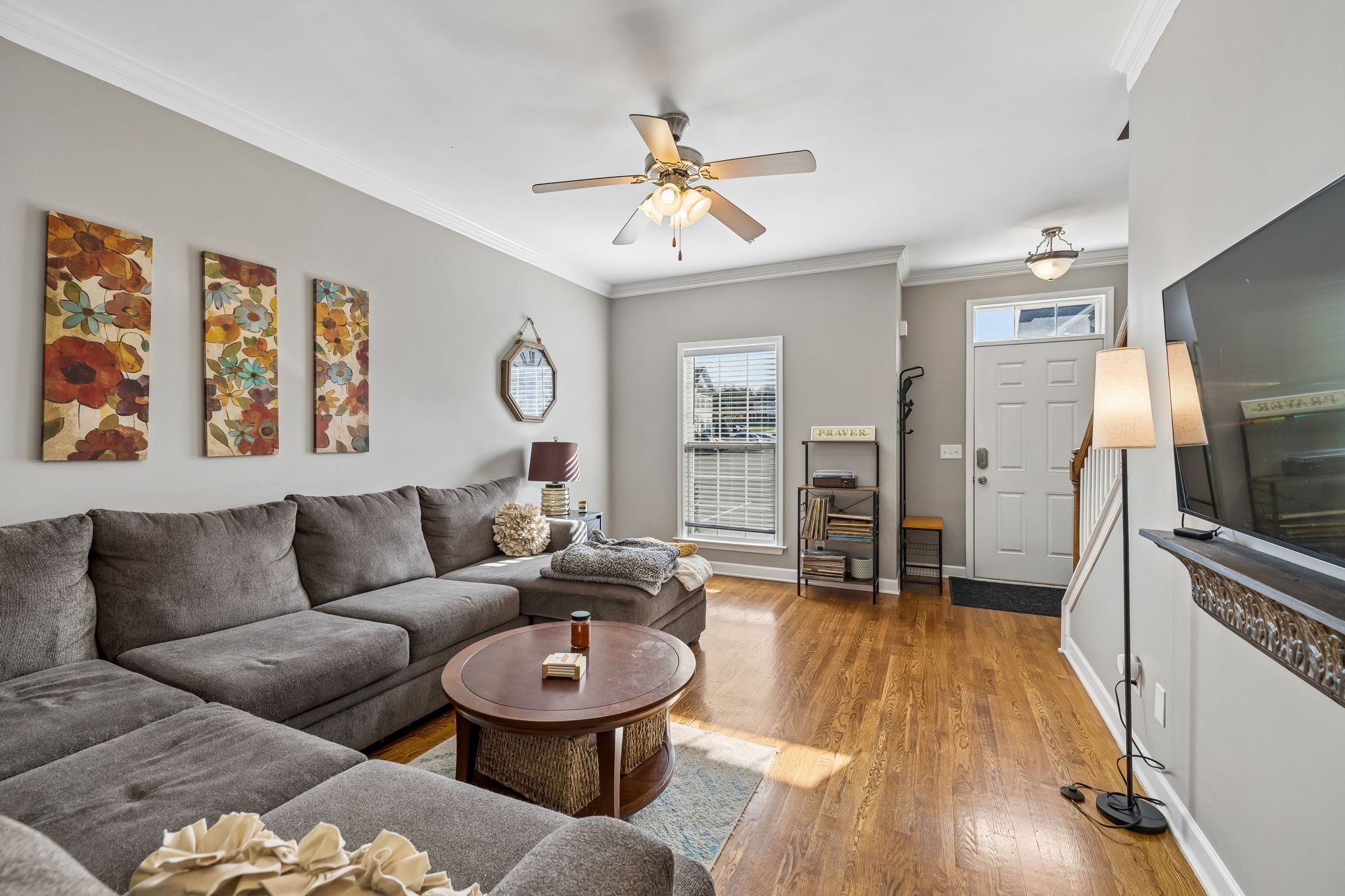3027 Newport Valley Cir
