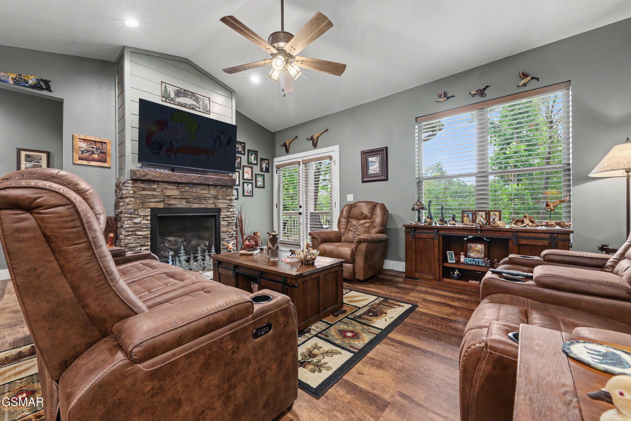 1016 Country Mountain Road