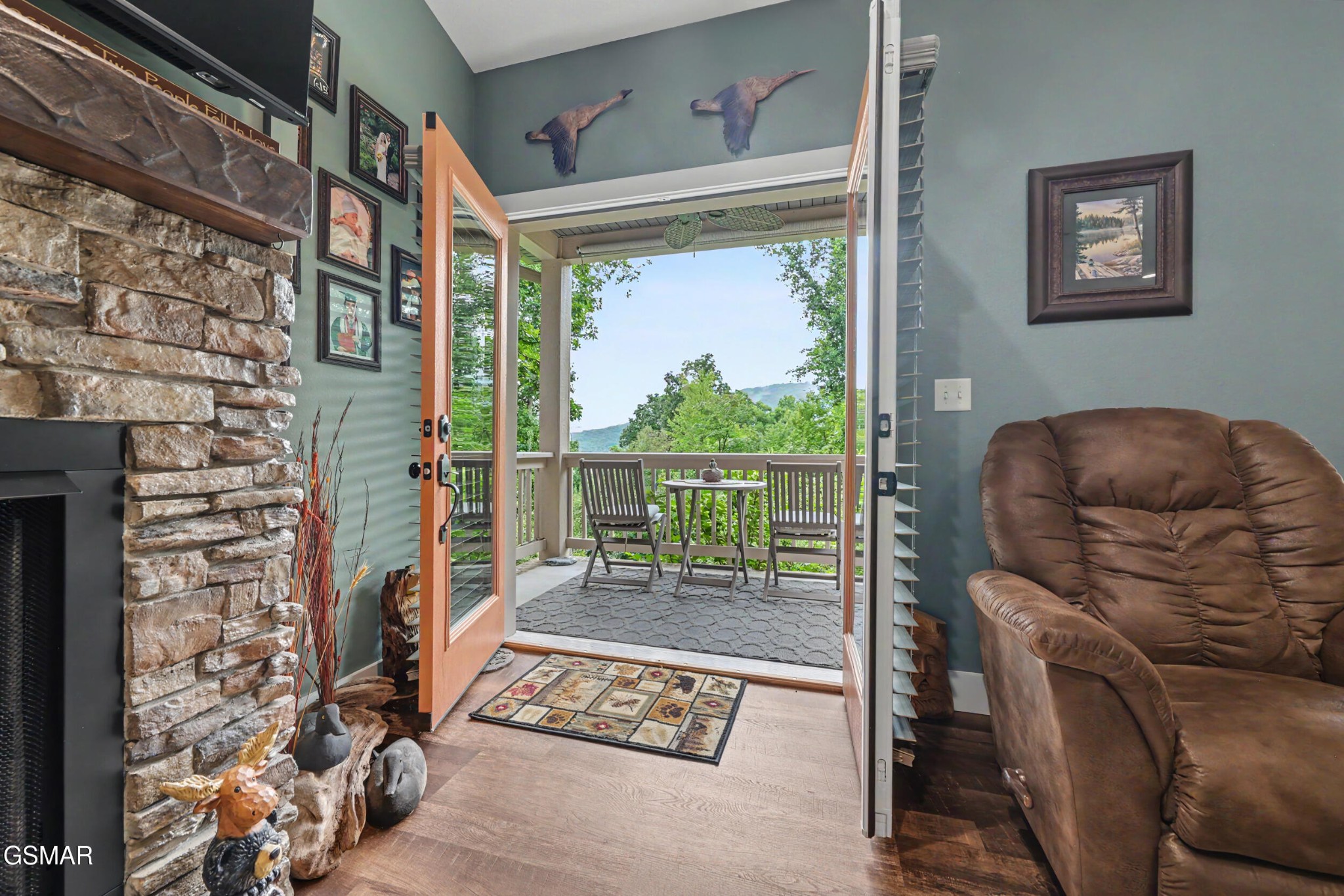 1016 Country Mountain Road