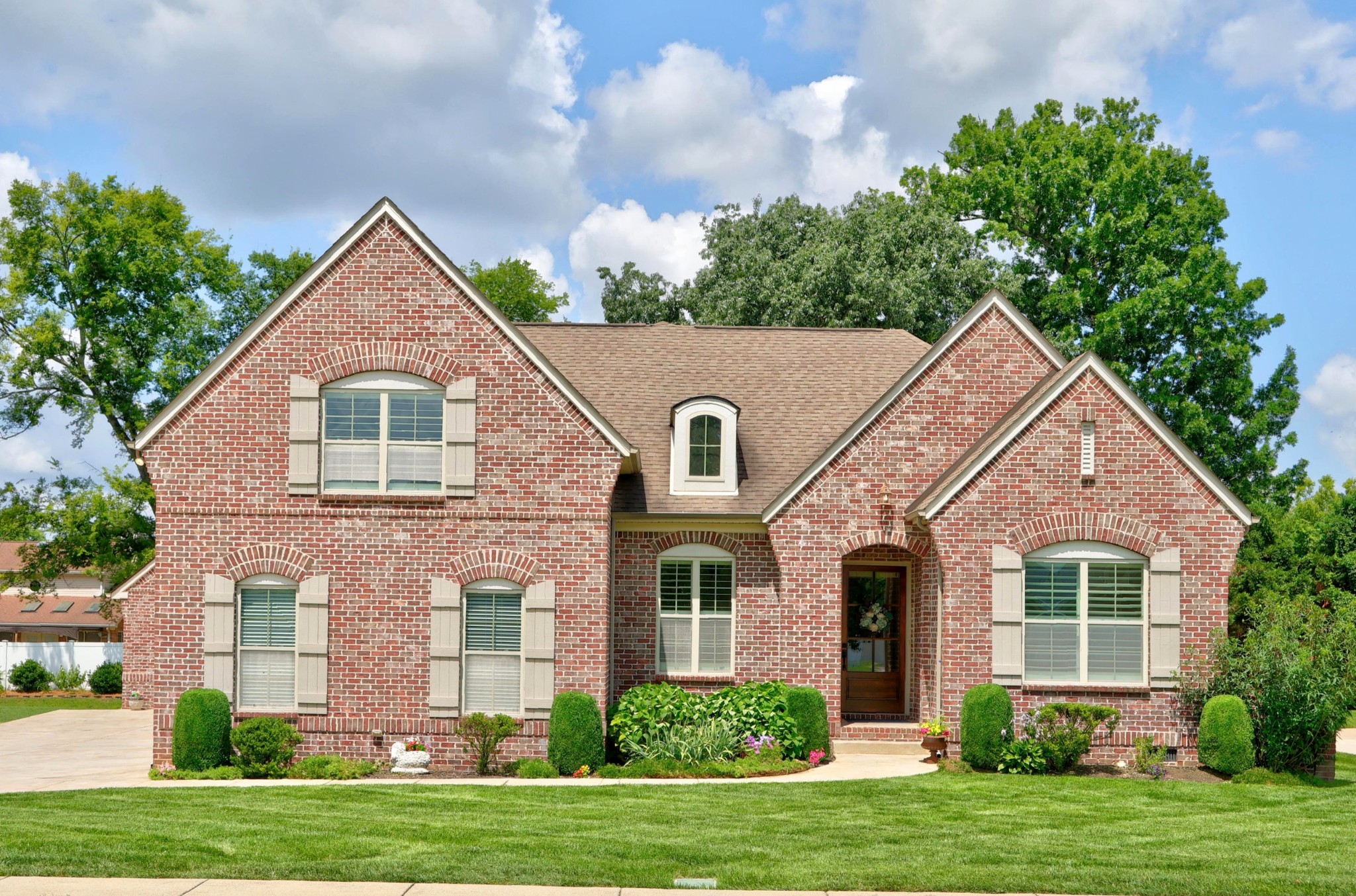 2727 Wynthrope Hall Dr