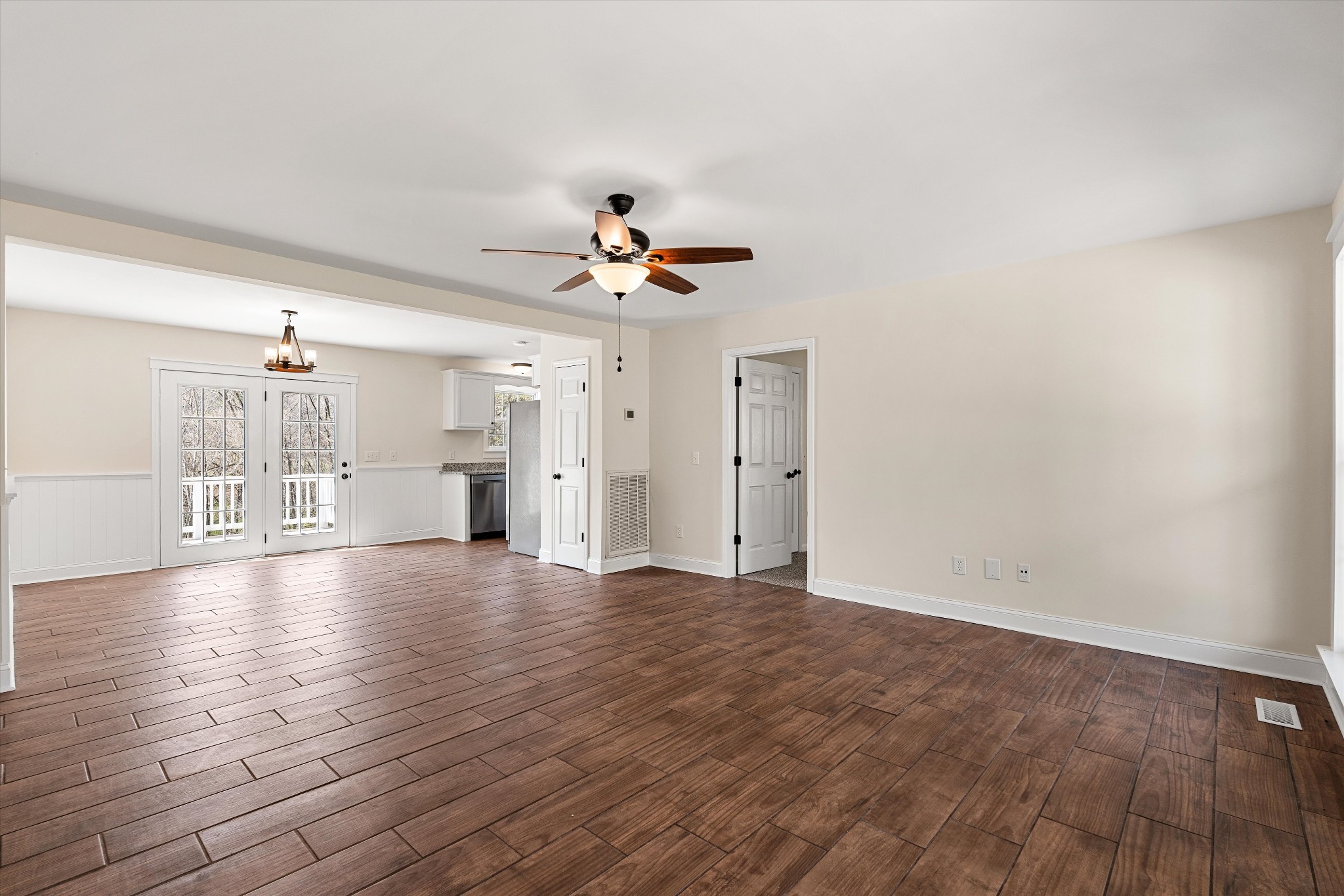 2789 Highway 12, N