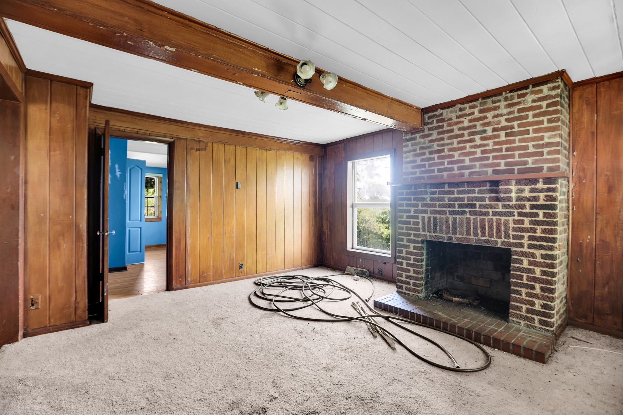 1274 Lowes Lane