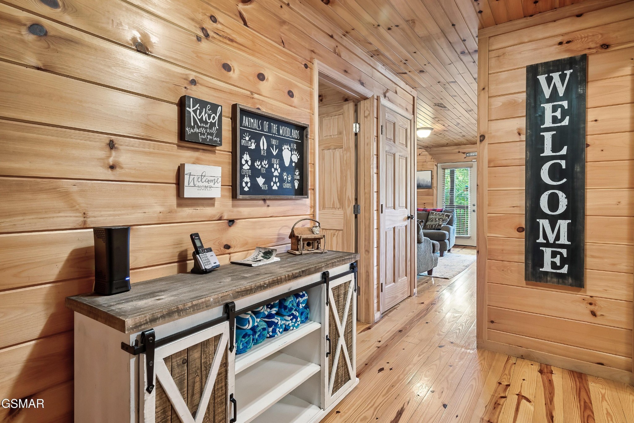 1204 Honeysuckle Lane