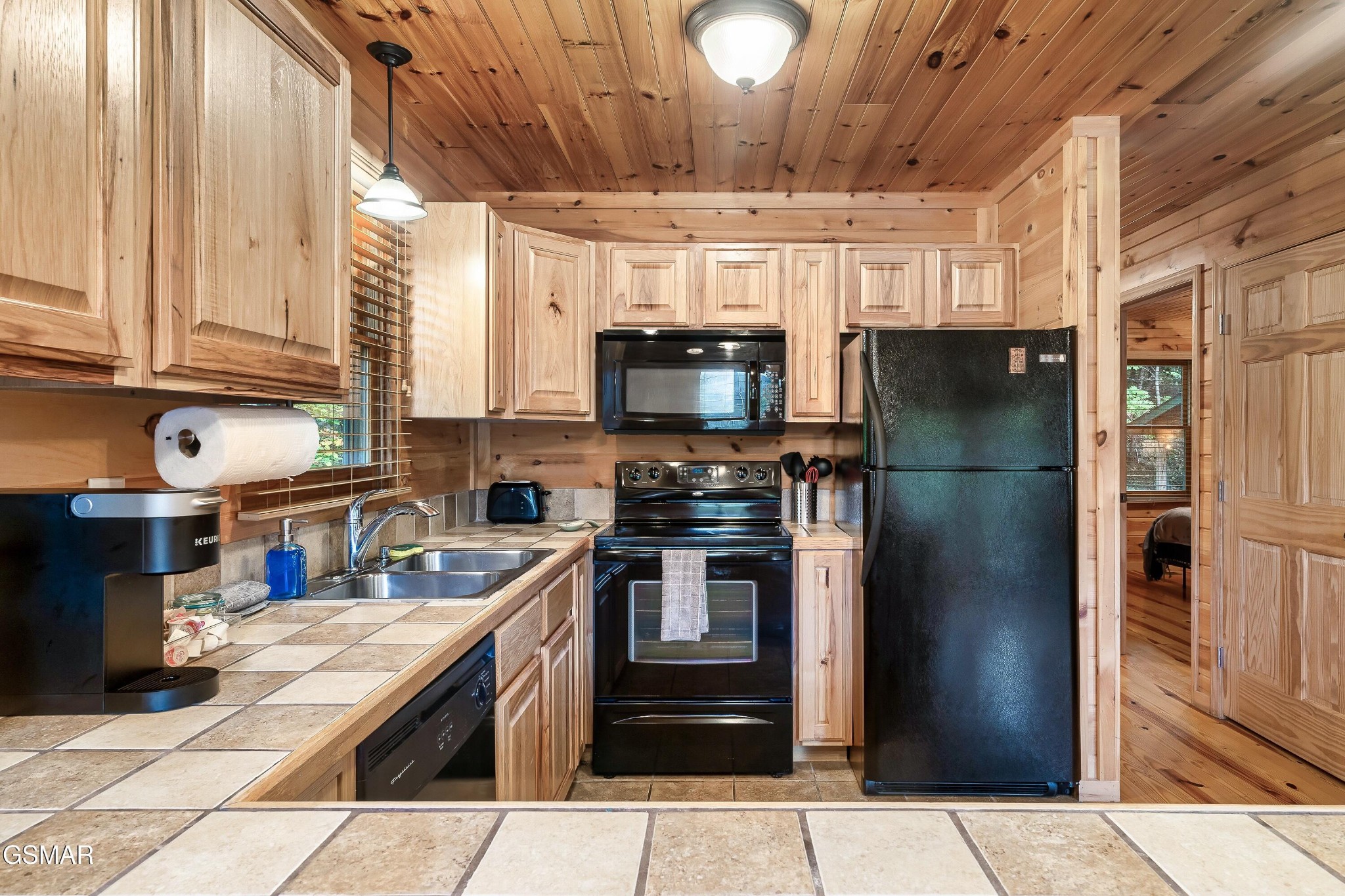 1204 Honeysuckle Lane