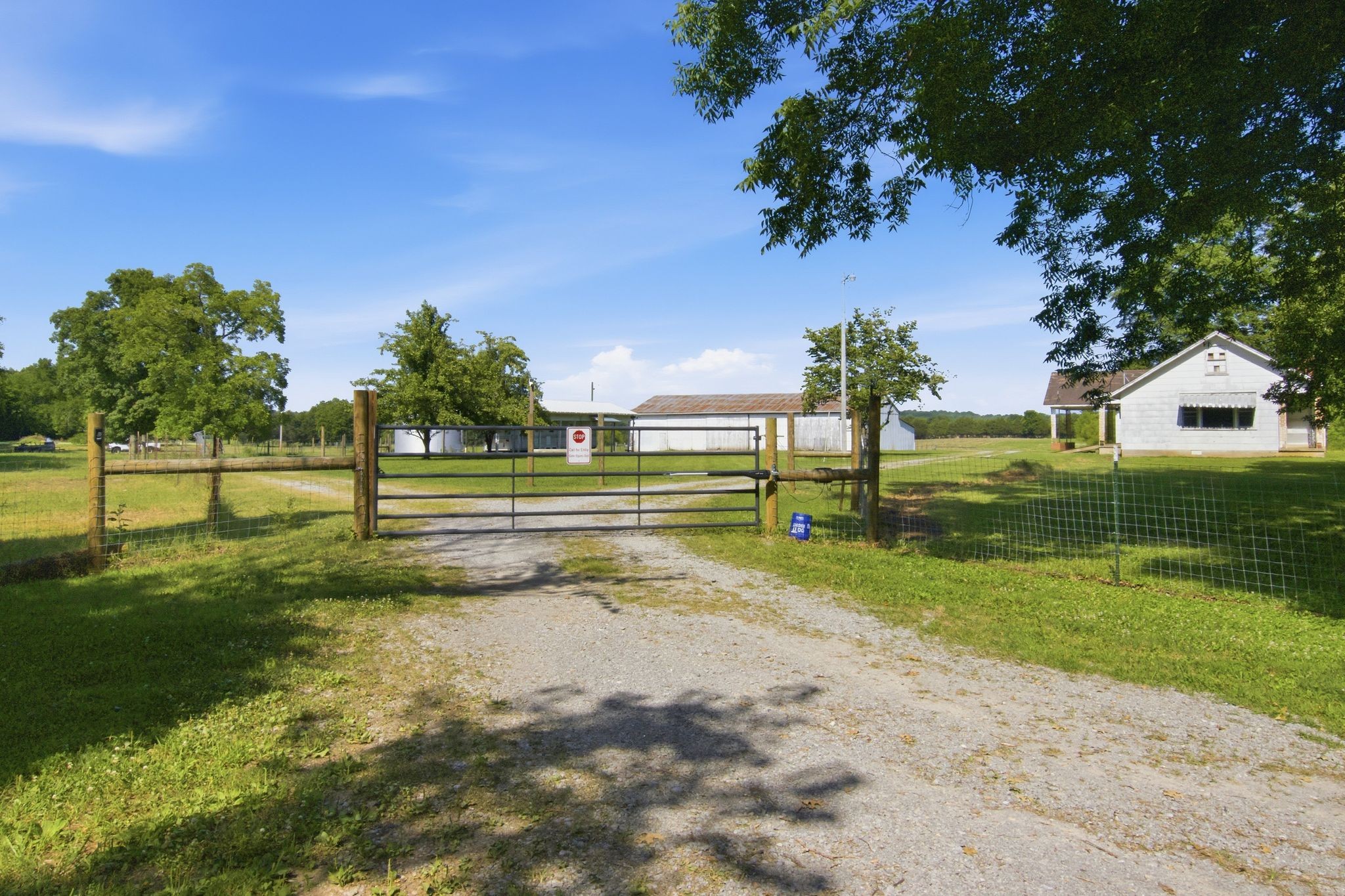 148 Wade Jennings Rd