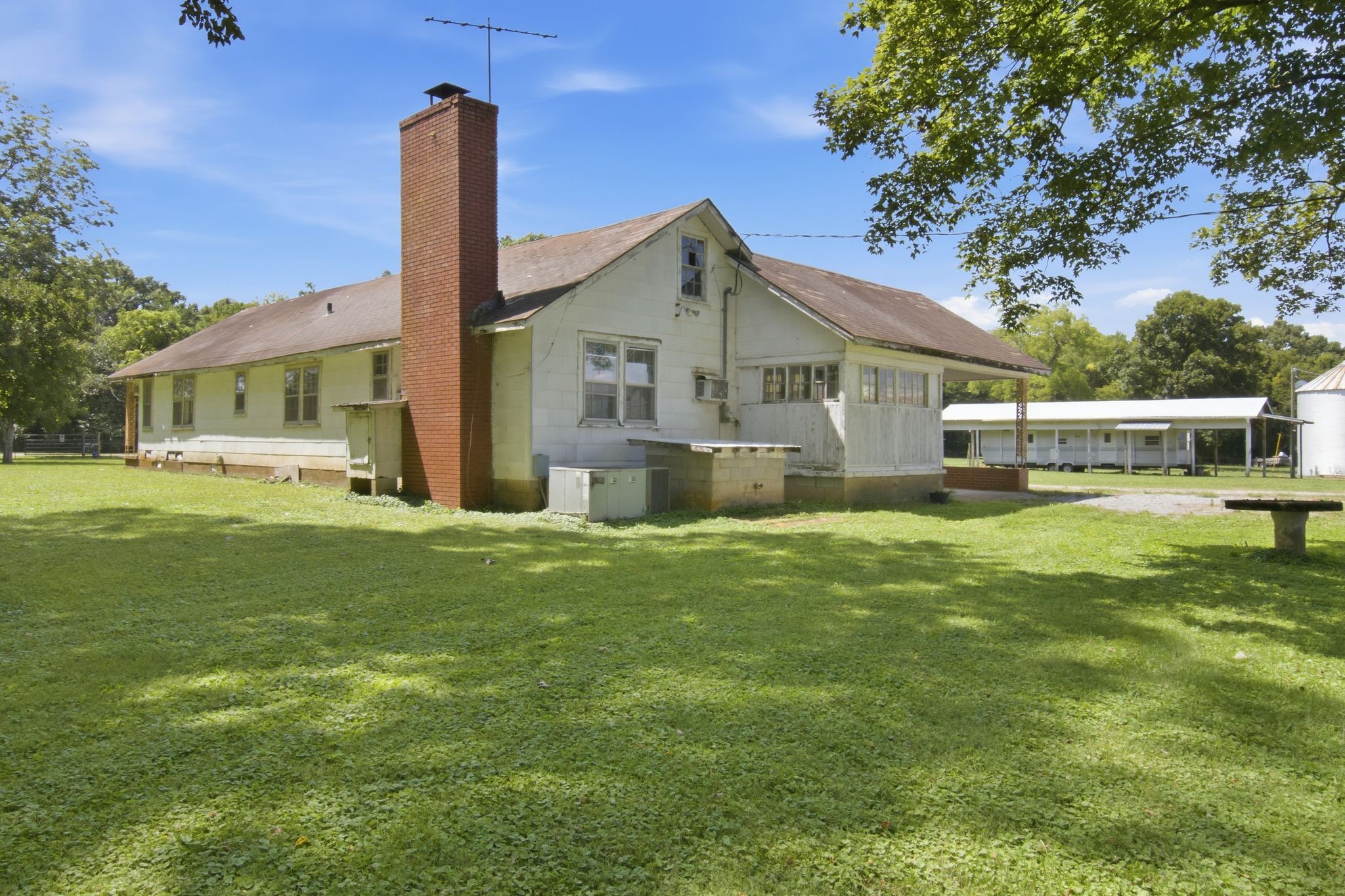 148 Wade Jennings Rd