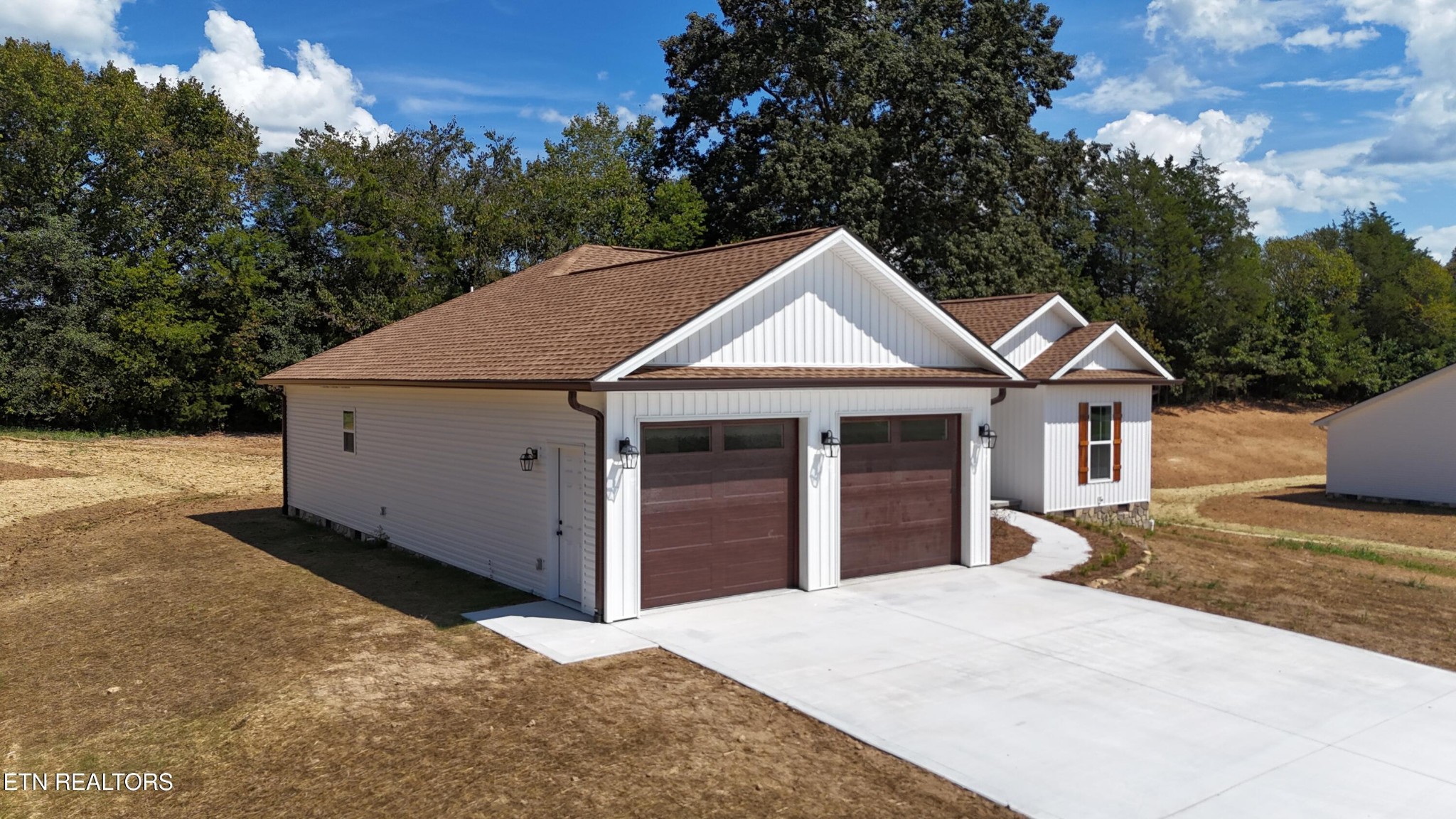 253 Splendor Way