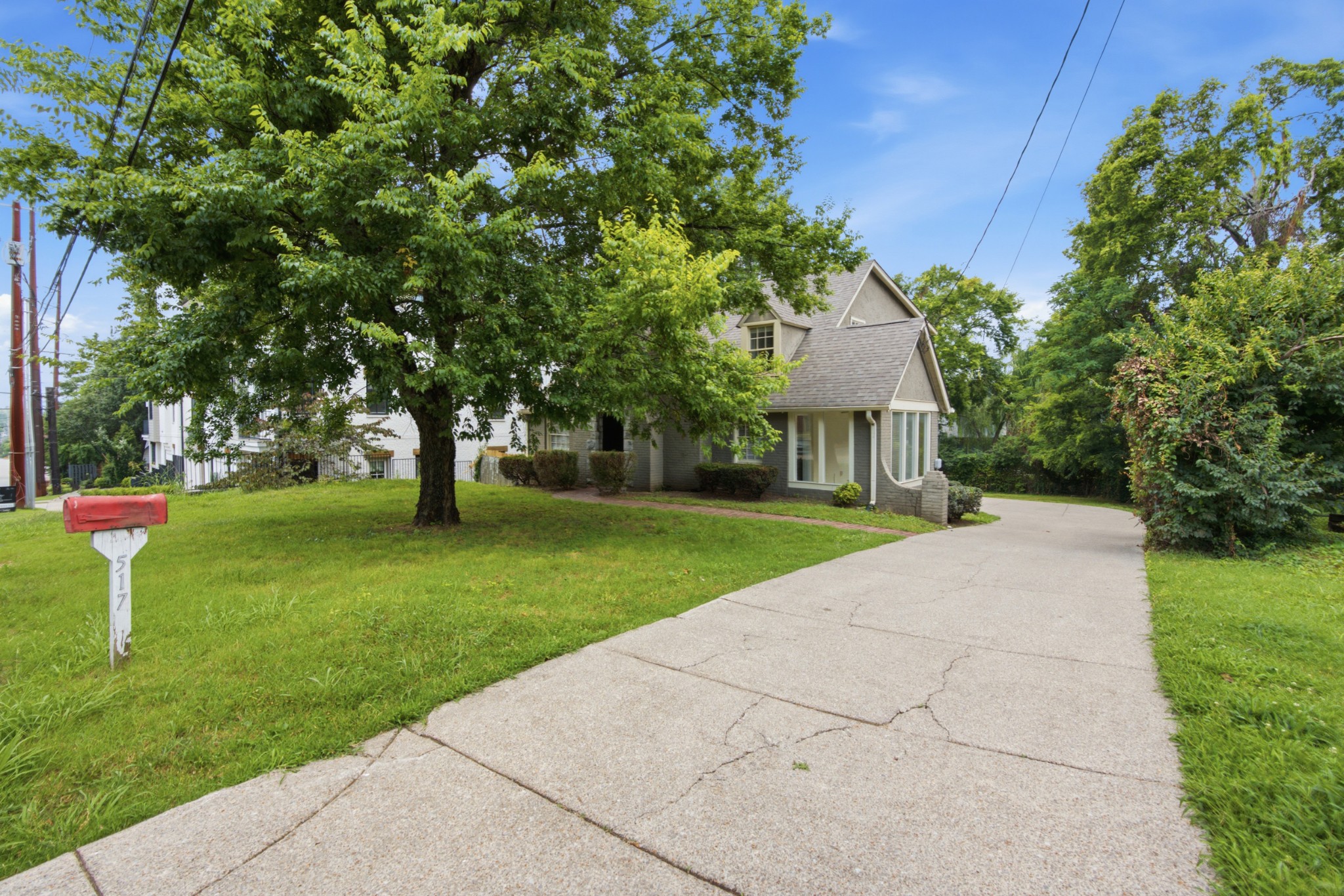 517 Chesterfield Ave